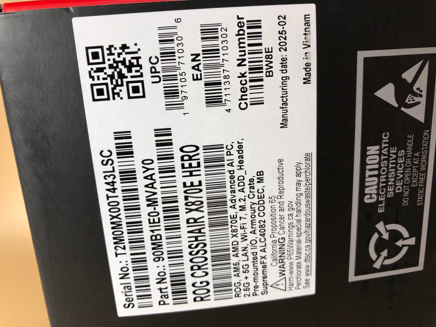 New ASUS ROG CROSSHAIR X870E HERO AM5 ATX