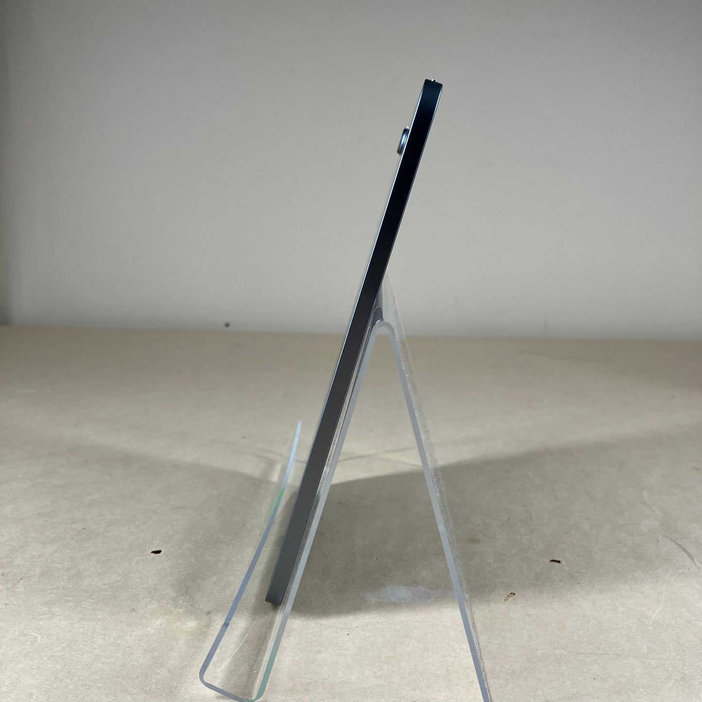 WiFi Only Apple iPad mini (A17 Pro) 128GB Space gray MXN63LL/A
