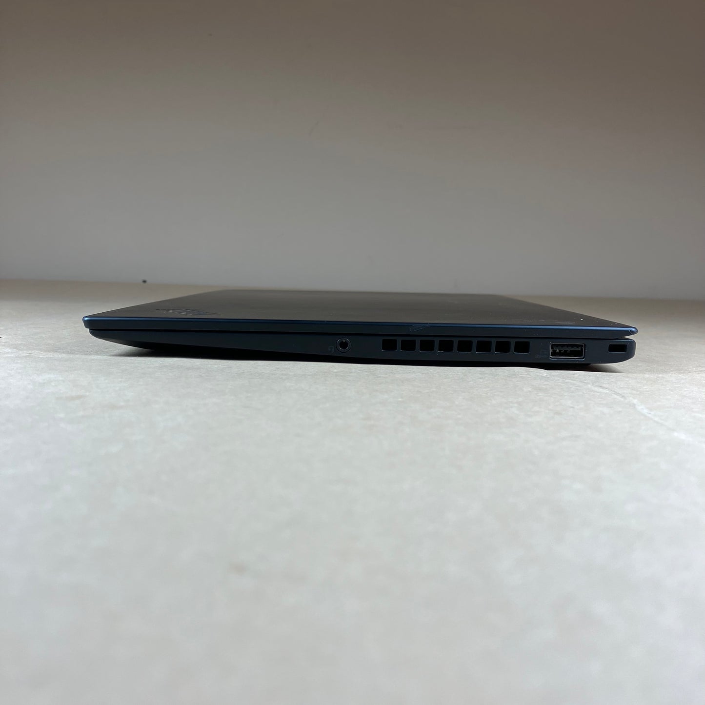 Lenovo ThinkPad X1 CARBON GEN 1 13.3" i5-8350U 2.2GHz 8GB RAM 256GB SSD
