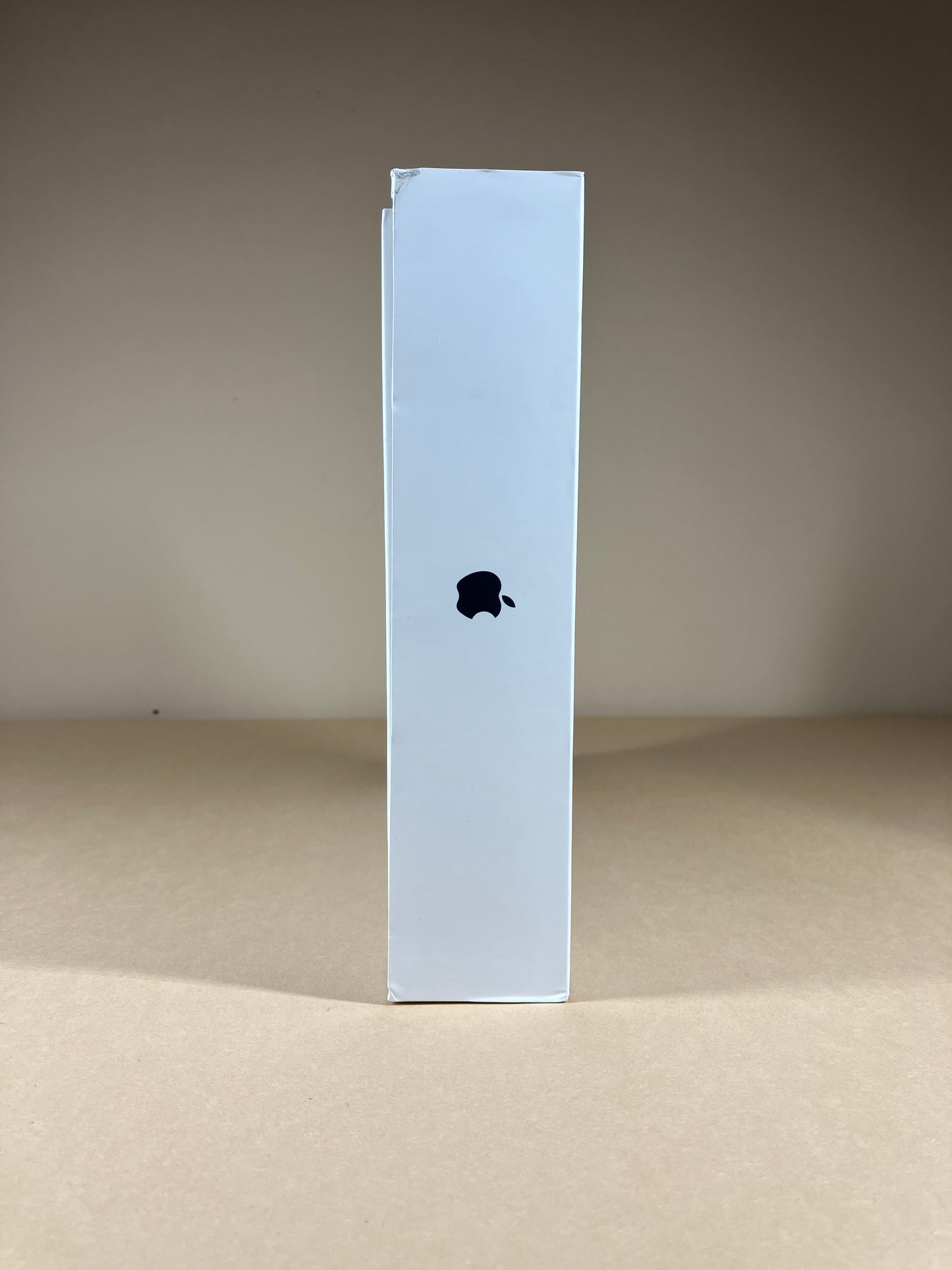 2025 Apple MacBook Air 13.6" M4 8C GPU 4.5GHz 16GB RAM 256GB SSD MW123LL/A