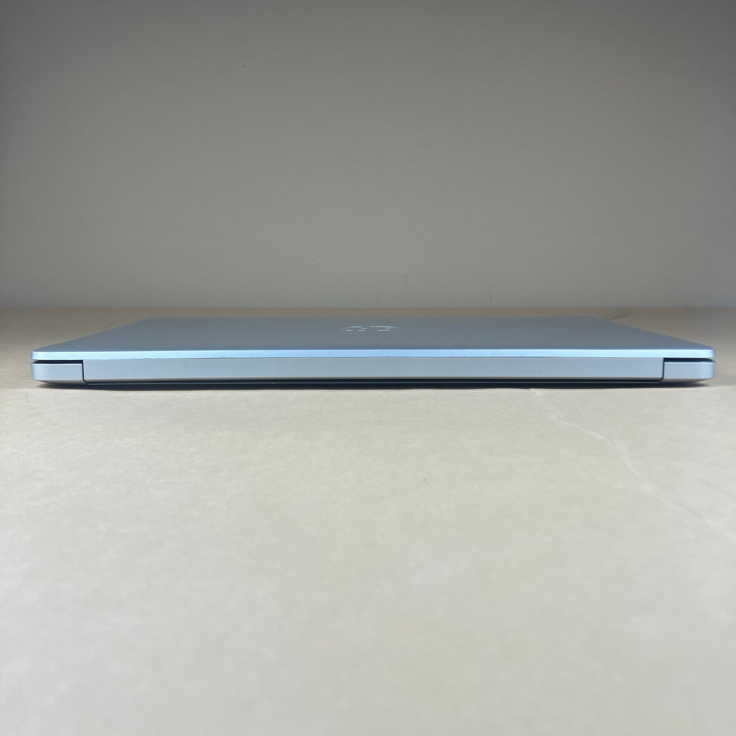 HP NoteBook 15-DW0023CL 15.6" i3-8145U 2.3GHz 4GB RAM 128GB SSD