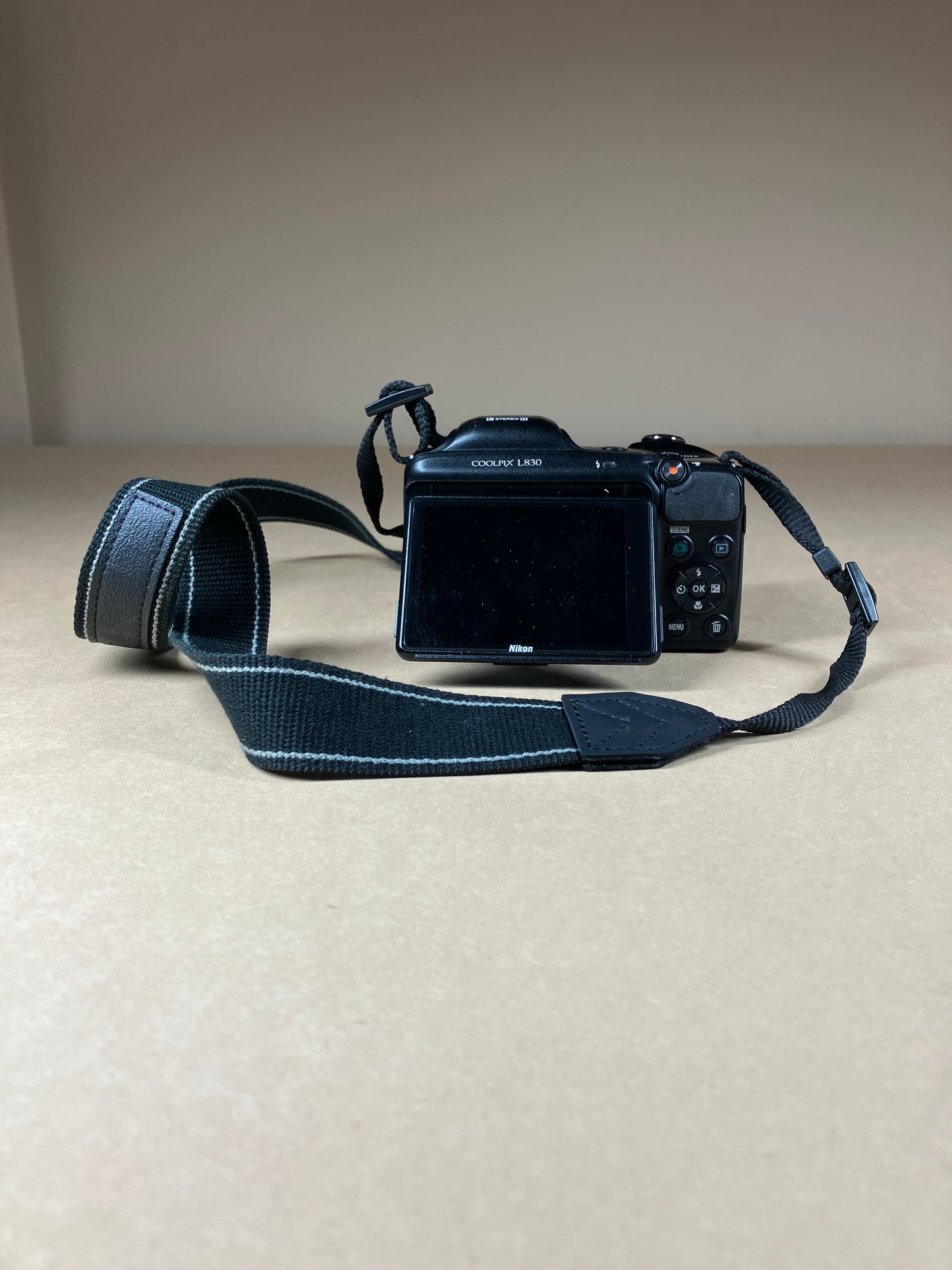 Nikon COOLPIX L830 16.0MP Compact Digital Camera