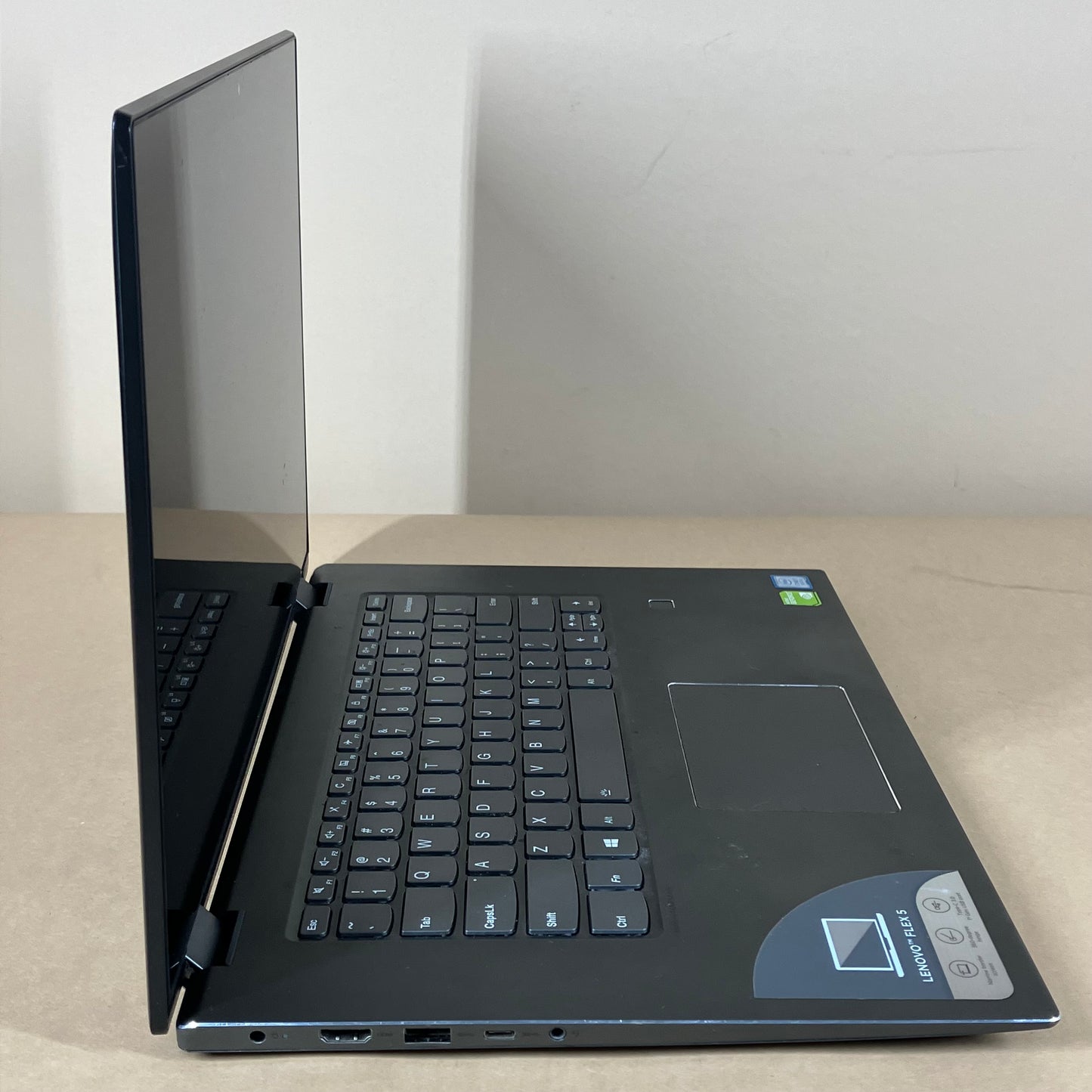 Lenovo Flex 5 1570 15.6" i7-8550U 2.0GHz 16GB RAM 512GB SSD