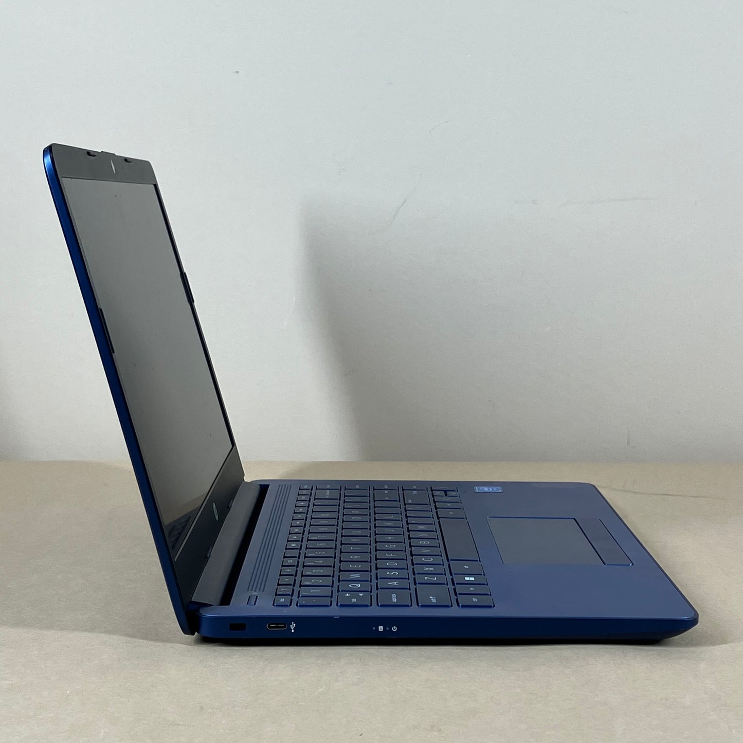 HP Laptop 14-CF2111WM 14" Celeron N4120 1.1GHz 4GB RAM 64GB SSD