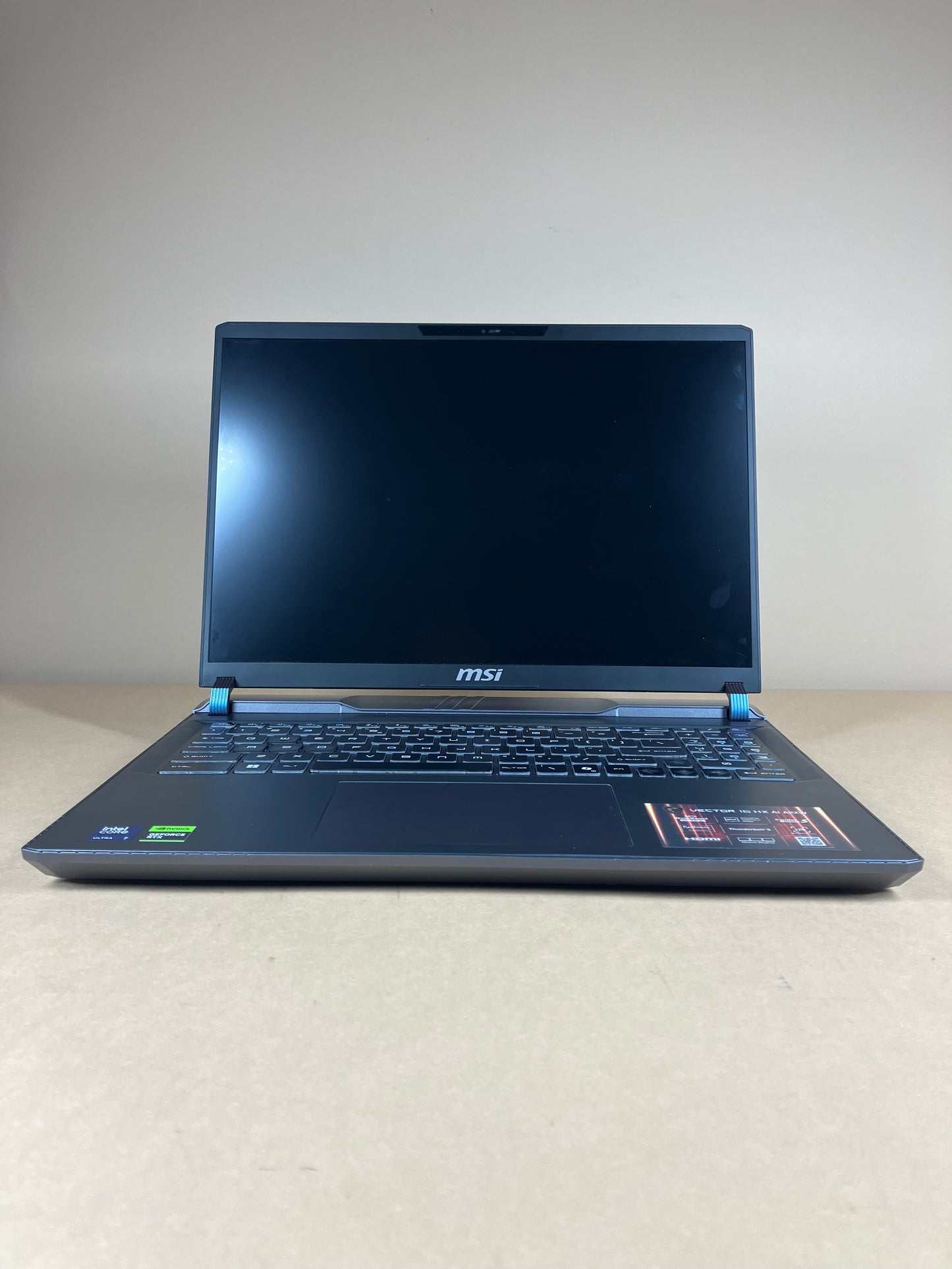 MSI Vector 16 HX A2XW 15.6" Ultra 7 255HX 2.4GHz 32GB DDR5 RAM 2TB SSD 5070Ti