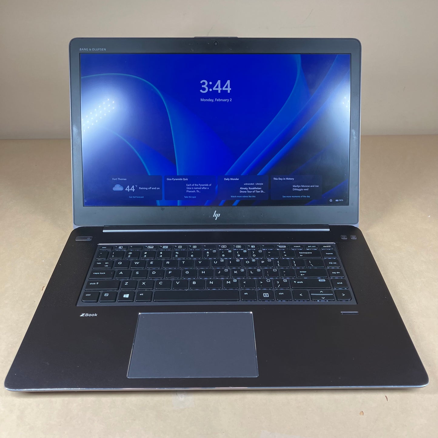 HP ZBook Studio G4 8265NGW 15.6" i7-7700HQ 12GB RAM 512GB SSD Quadro M1200