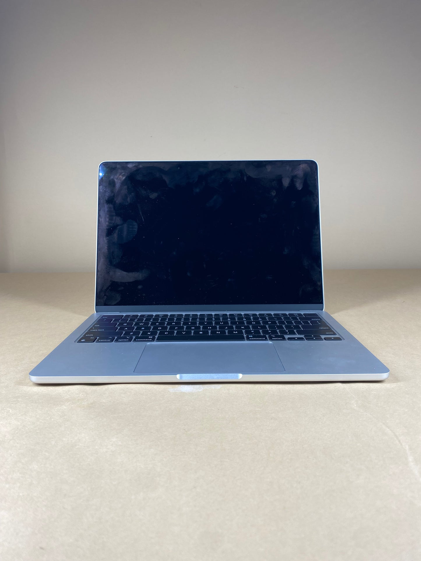 2024 Apple MacBook Air 13.6" M3 8C CPU 4.0GHz 16GB RAM 256GB SSD A3113