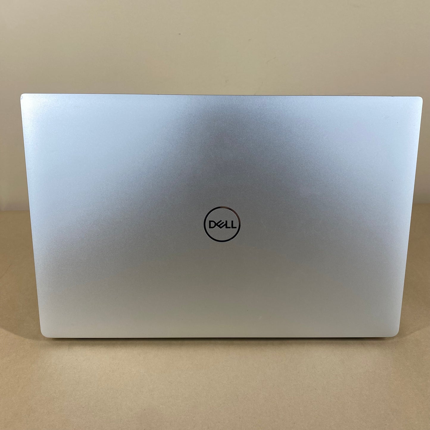 Dell XPS 15 7590 15.6" i7-9750H 2.5GHz 32GB RAM 512GB SSD GeForce GTX 1650
