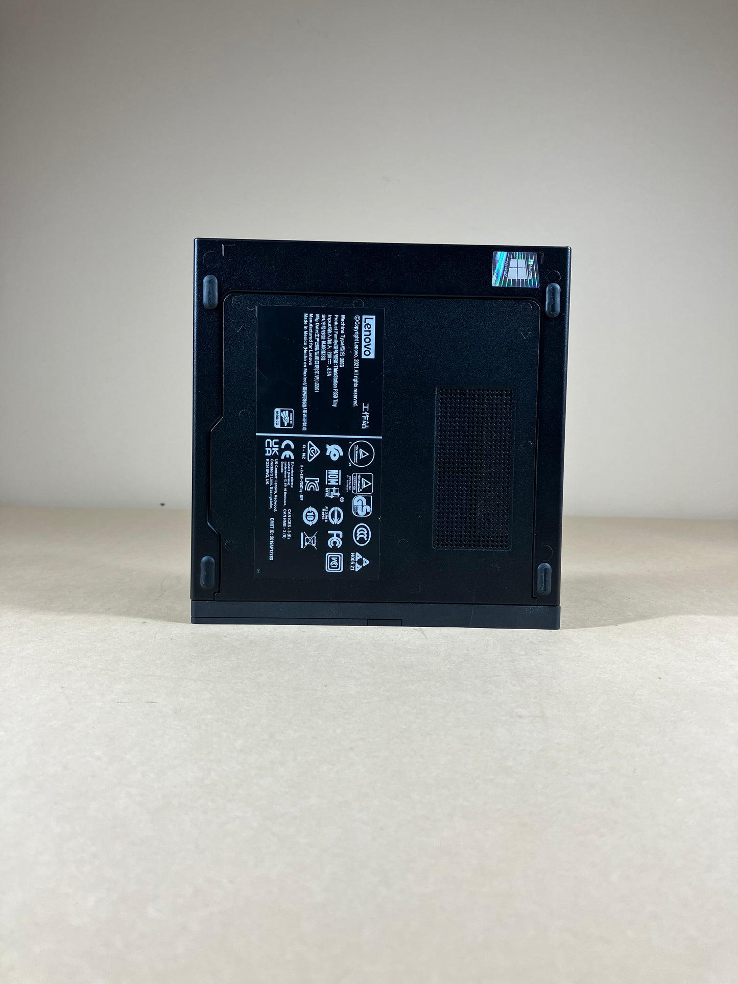 Lenovo ThinkSation P350 Tiny i9-11900T 1.50GHz 32GB RAM 512GB SSD Nvidia T600