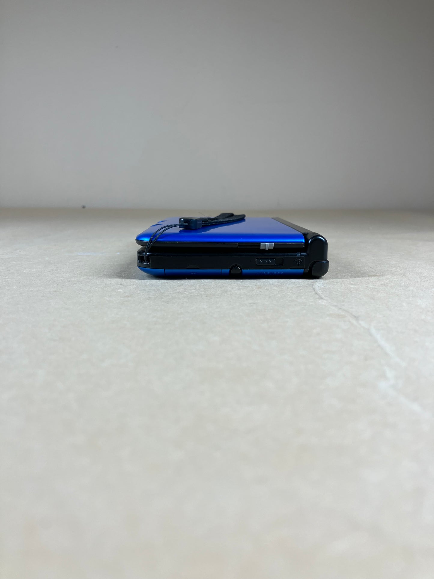 Nintendo 3DS XL Handheld Game Console SPR-001 Blue/Black