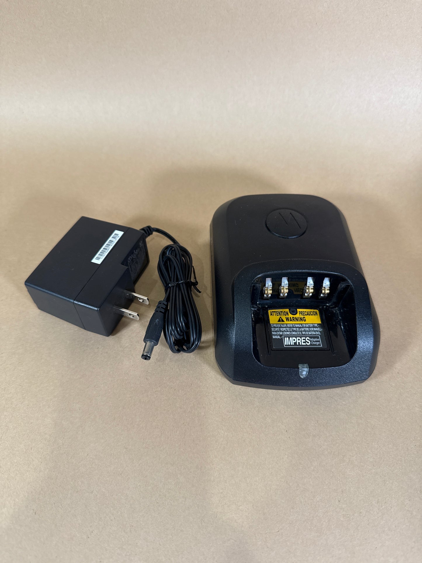 New Motorola XPR 3300e Two Way Radio Walkie-Talkie Complete AAH02RDC9VA1AN