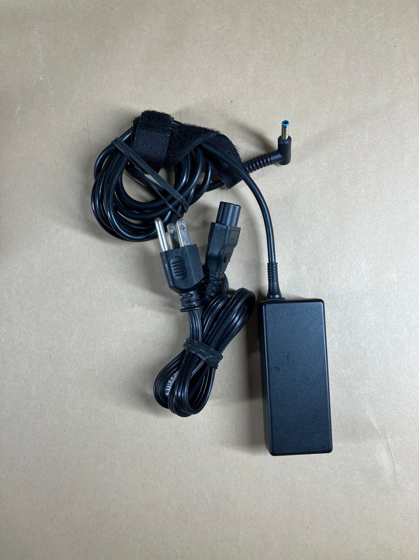 HP Laptop 14-CF2033WM 14" Pentium Silver N5030 1.1GHz 4GB RAM 128GB SSD