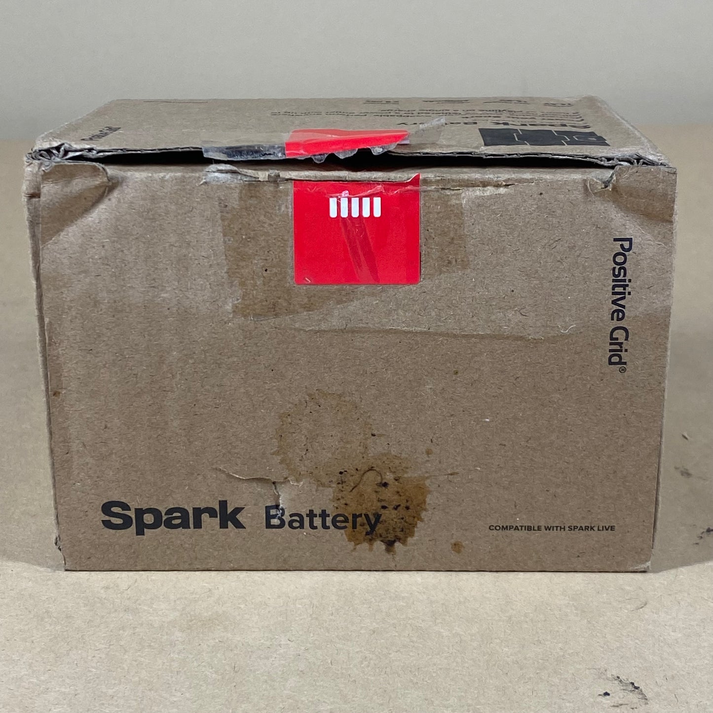 New Positive Grid Spark Battery Rechargeble Li-ion Battery 4INR19/66-2