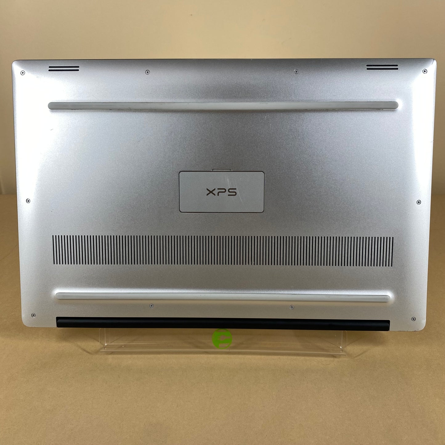 Dell XPS 15 7590 15.6" i7-9750H 2.5GHz 32GB RAM 512GB SSD GeForce GTX 1650