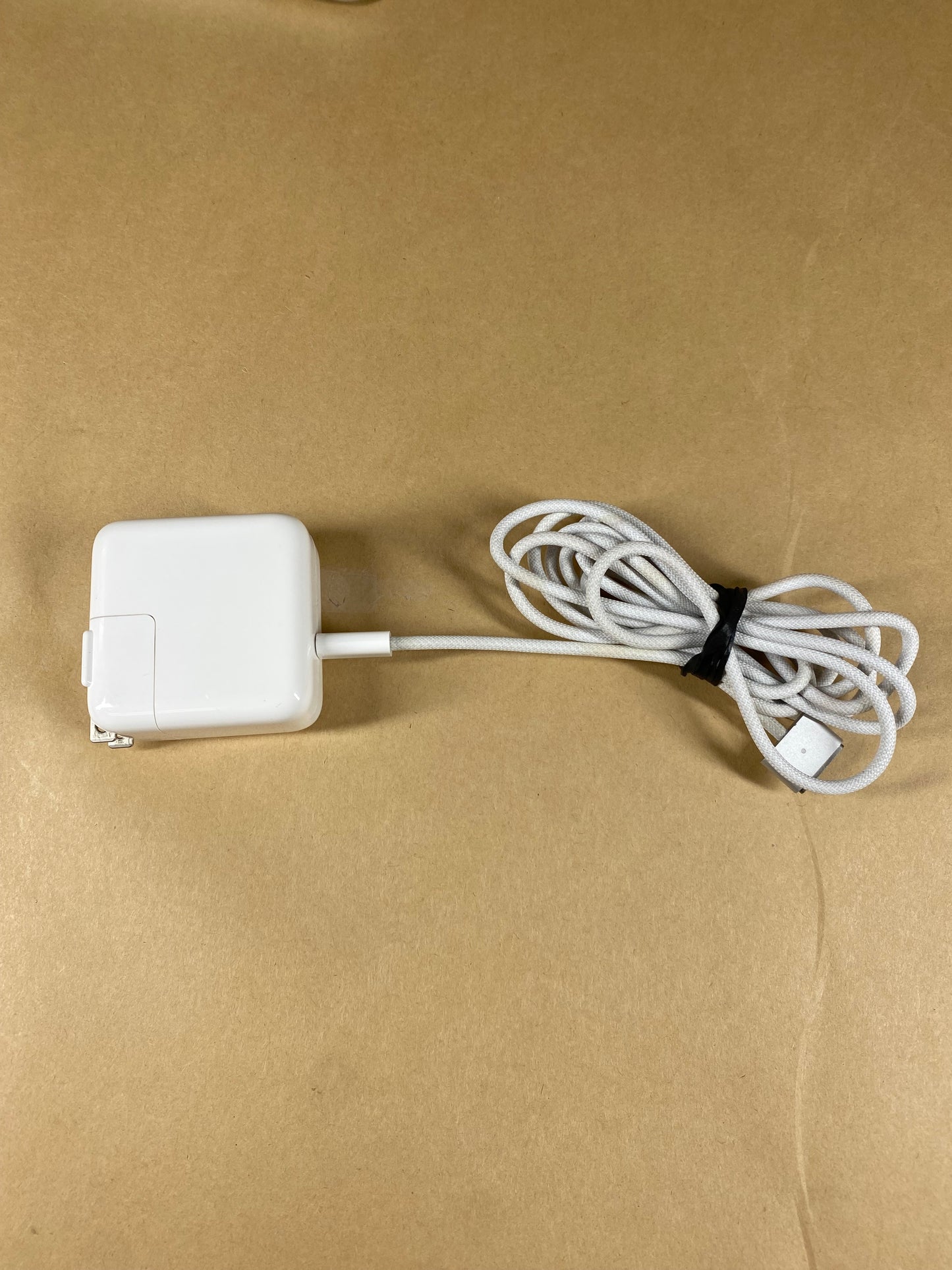 2024 Apple MacBook Air 13.6" M3 8C CPU 4.0GHz 16GB RAM 256GB SSD A3113