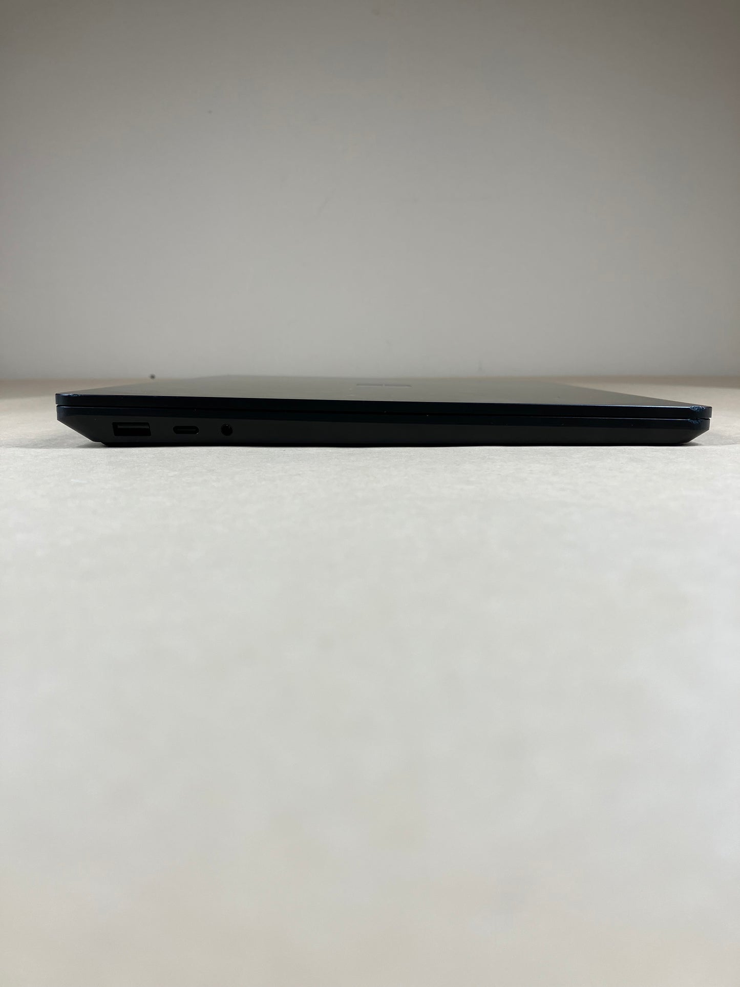 Microsoft Surface Laptop 6 for Business 2033 13" ULTRA 7 165H 32GB RAM 1TB SSD