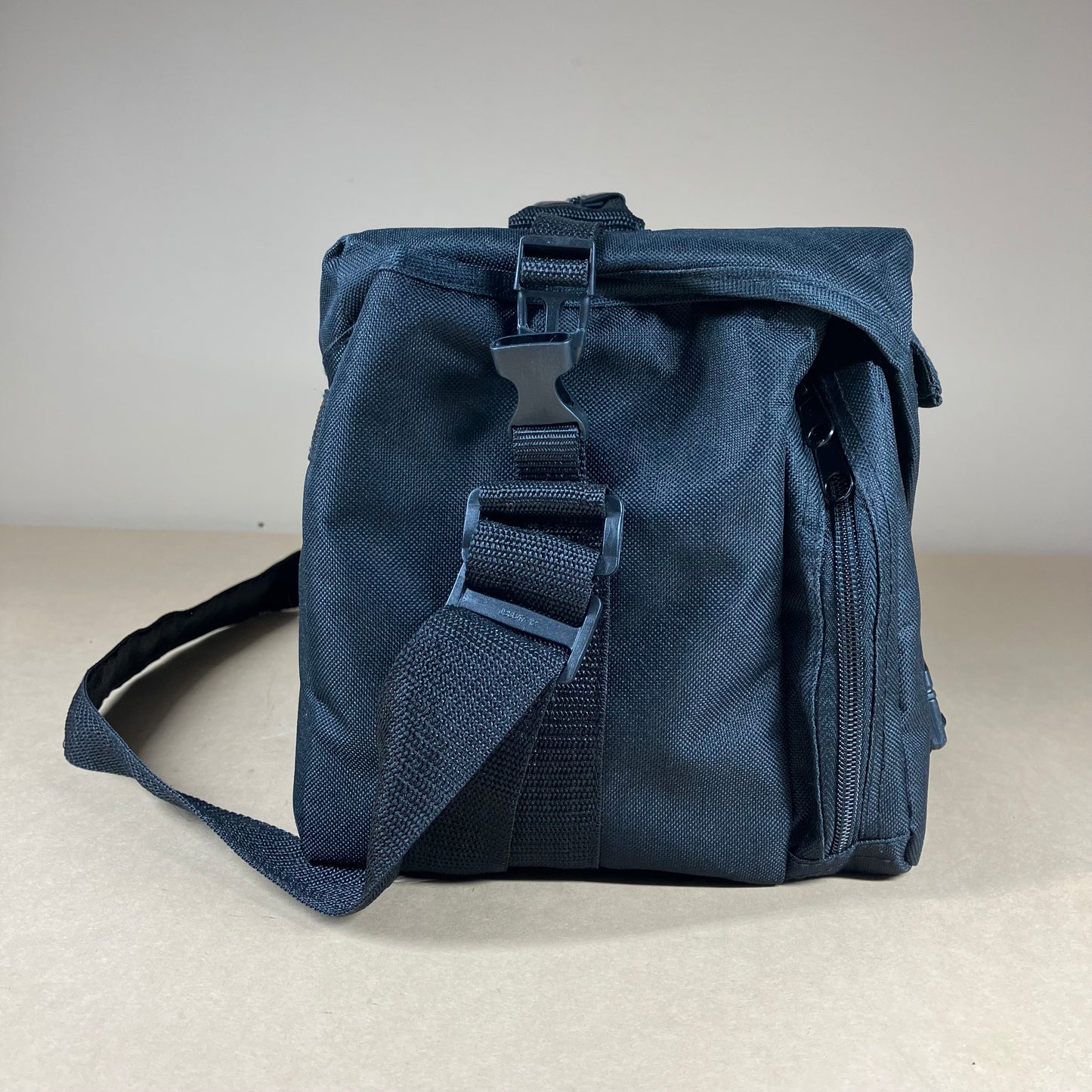 Canon Vintage Camera Progressive Scan CCD Camera and VCR OPTURA