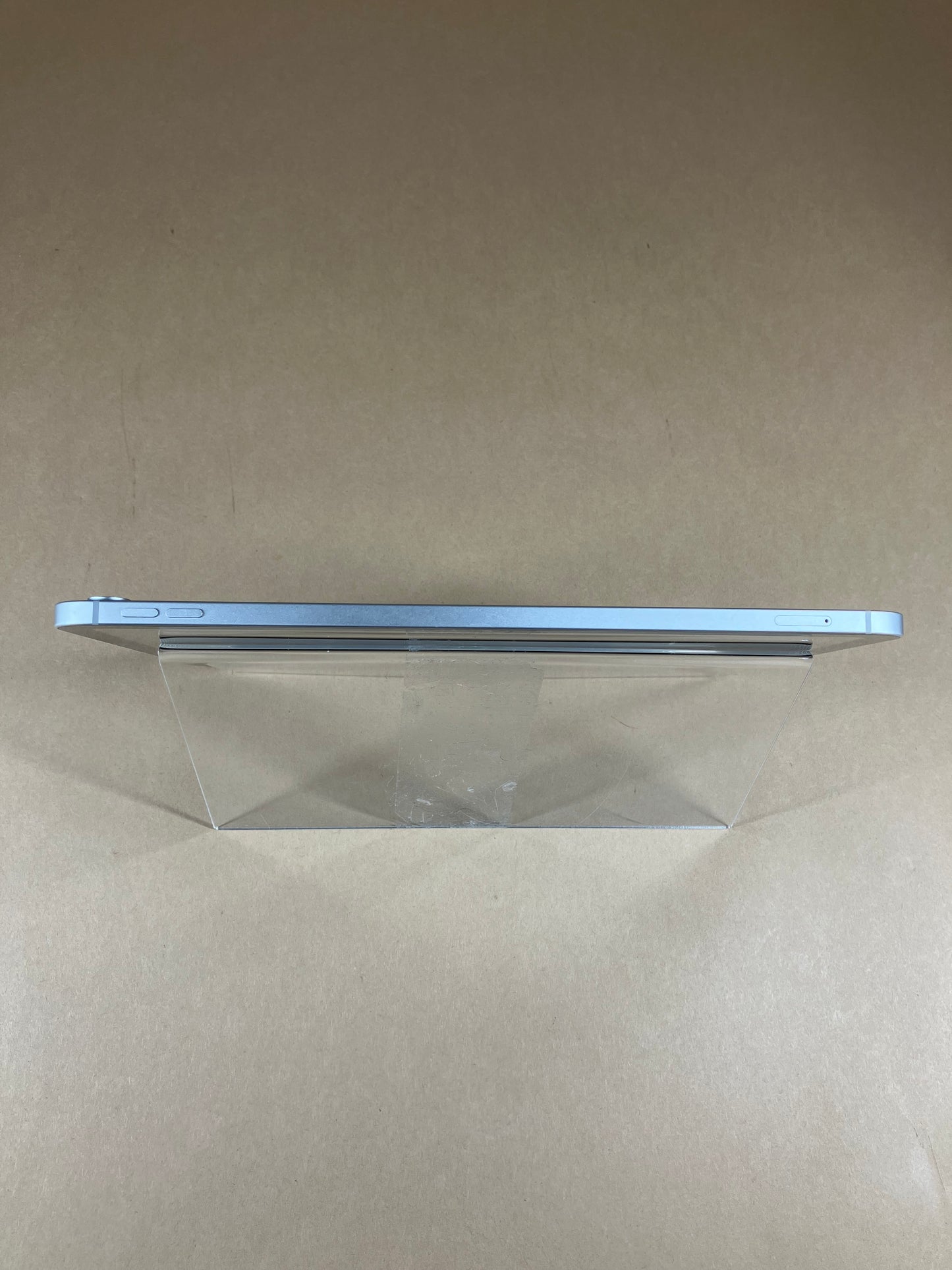 Unlocked Apple iPad 10th Gen 256GB Silver MQ6T3LL/A