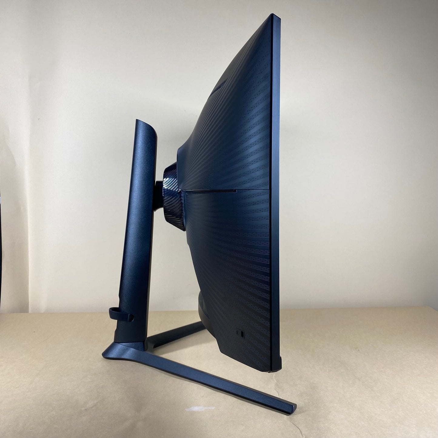 Samsung 32" ODYSSEY NEO G7 4K UHD VA 165Hz Curved Gaming Monitor