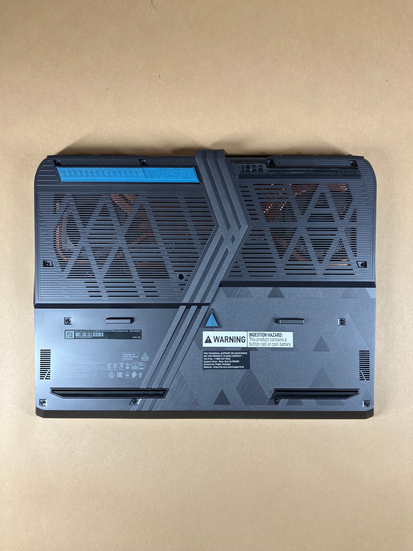 MSI Vector 16 HX A2XW 15.6" Ultra 7 255HX 2.4GHz 32GB DDR5 RAM 2TB SSD 5070Ti