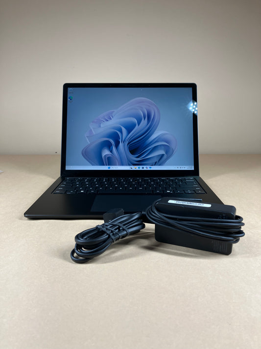 Microsoft Surface Laptop 6 for Business 2033 13" ULTRA 7 165H 32GB RAM 1TB SSD