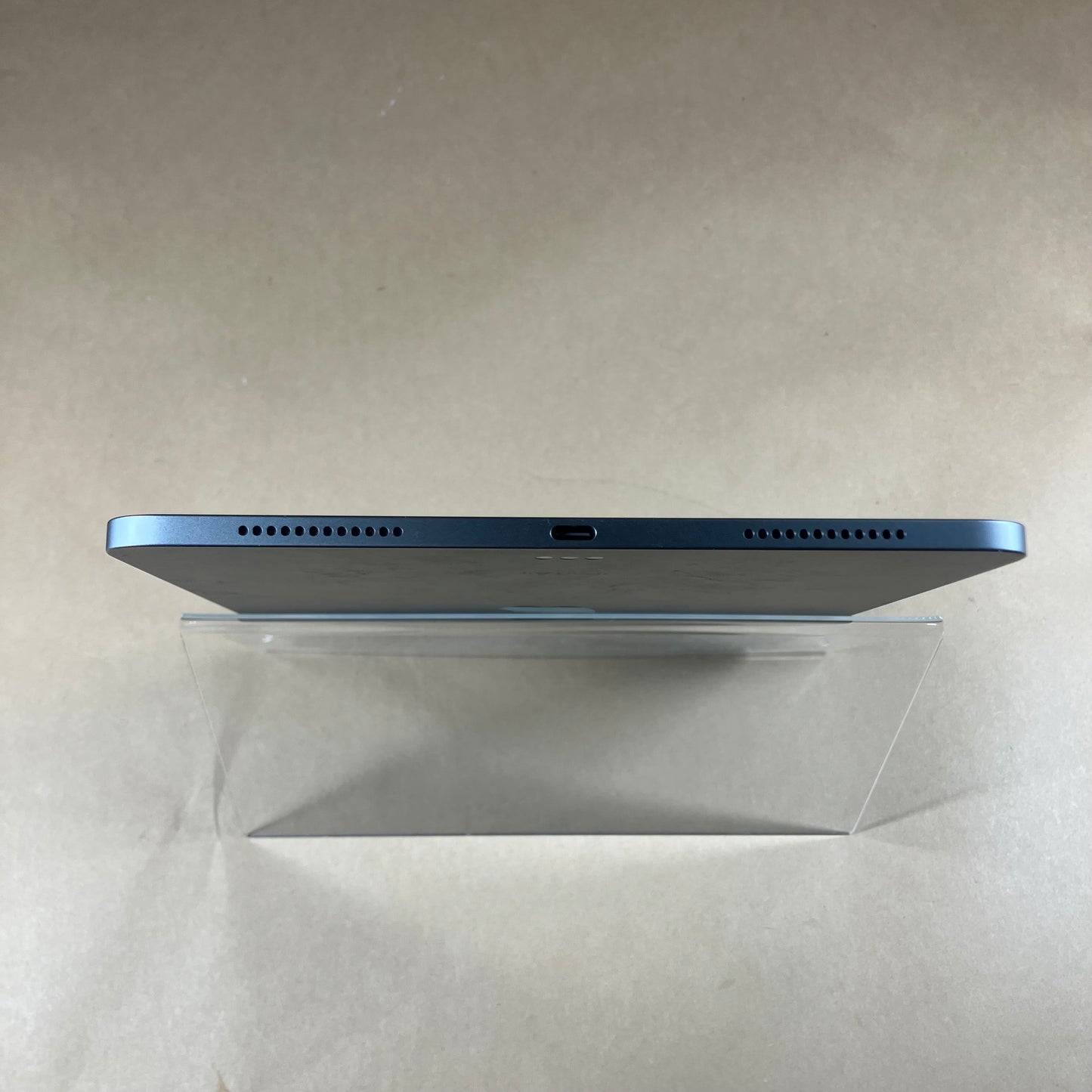 WiFi Only Apple iPad Air 11" M2 128GB SPACE GRAY MUWC3LL/A