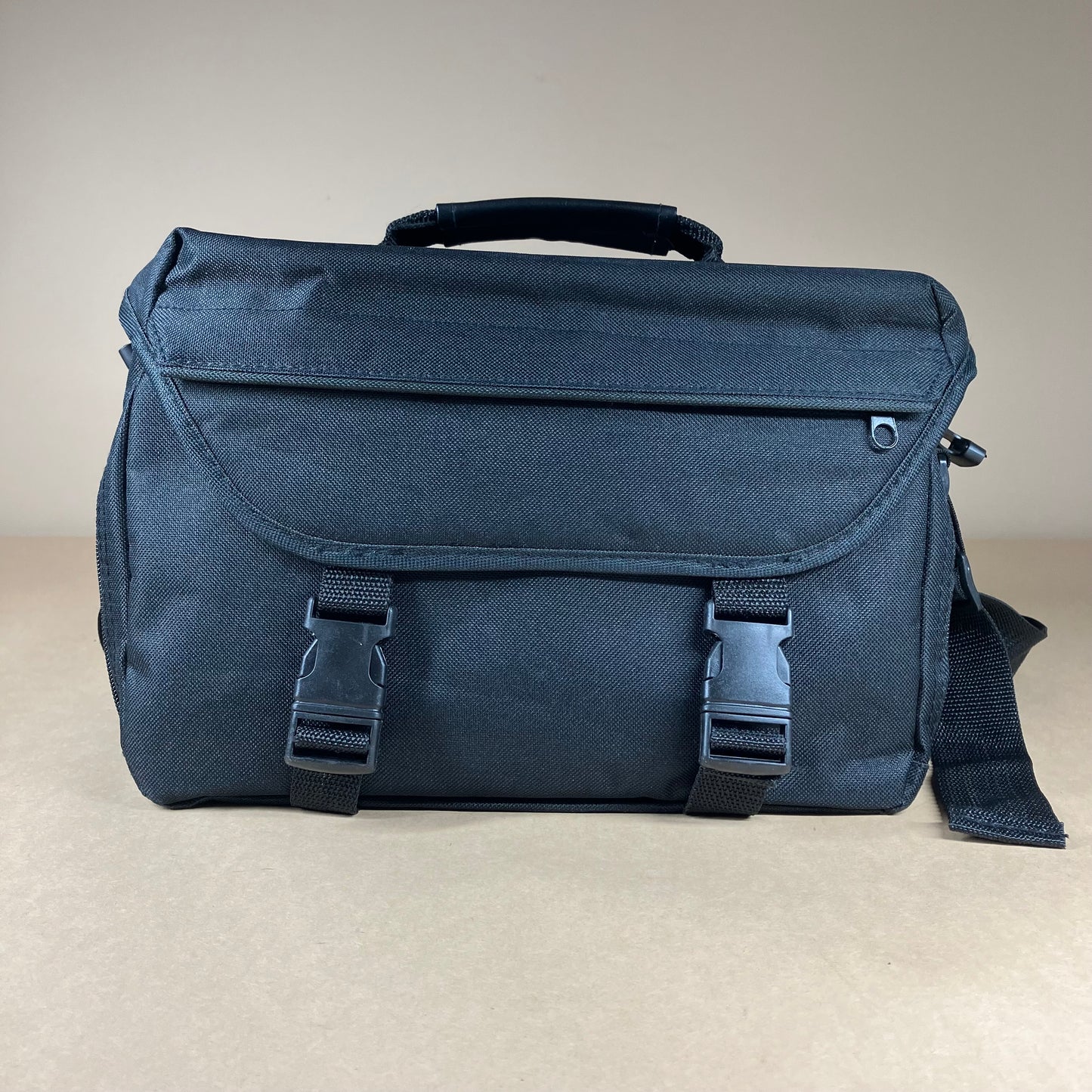 Canon Vintage Camera Progressive Scan CCD Camera and VCR OPTURA