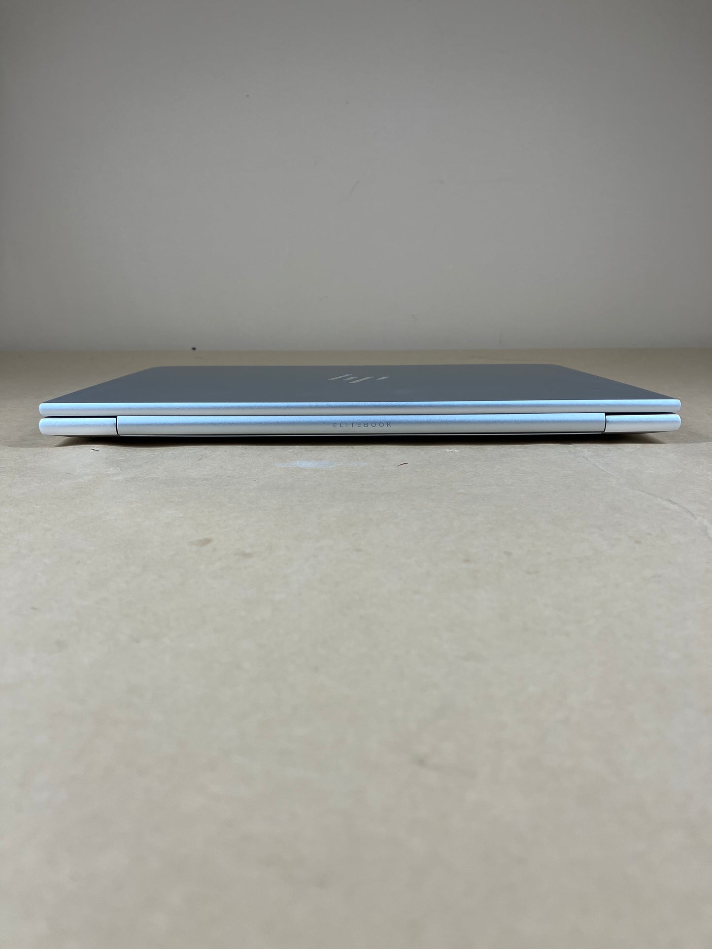 HP EliteBook 840 G10 14" i7-1360P 2.2GHz 16GB RAM 512GB SSD