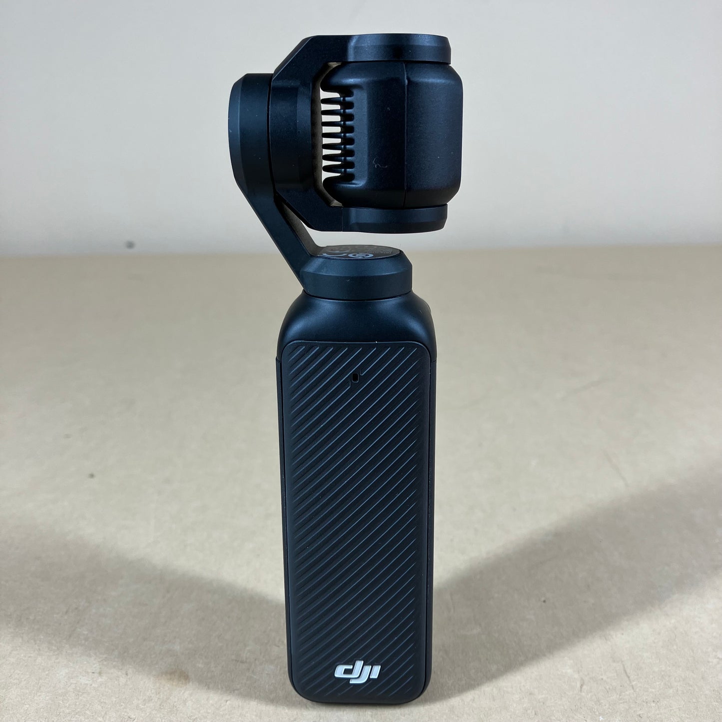 DJI Osmo Pocket 3 9.4MP 3-Axis Gimbal Camera CP.OS.00000301.01