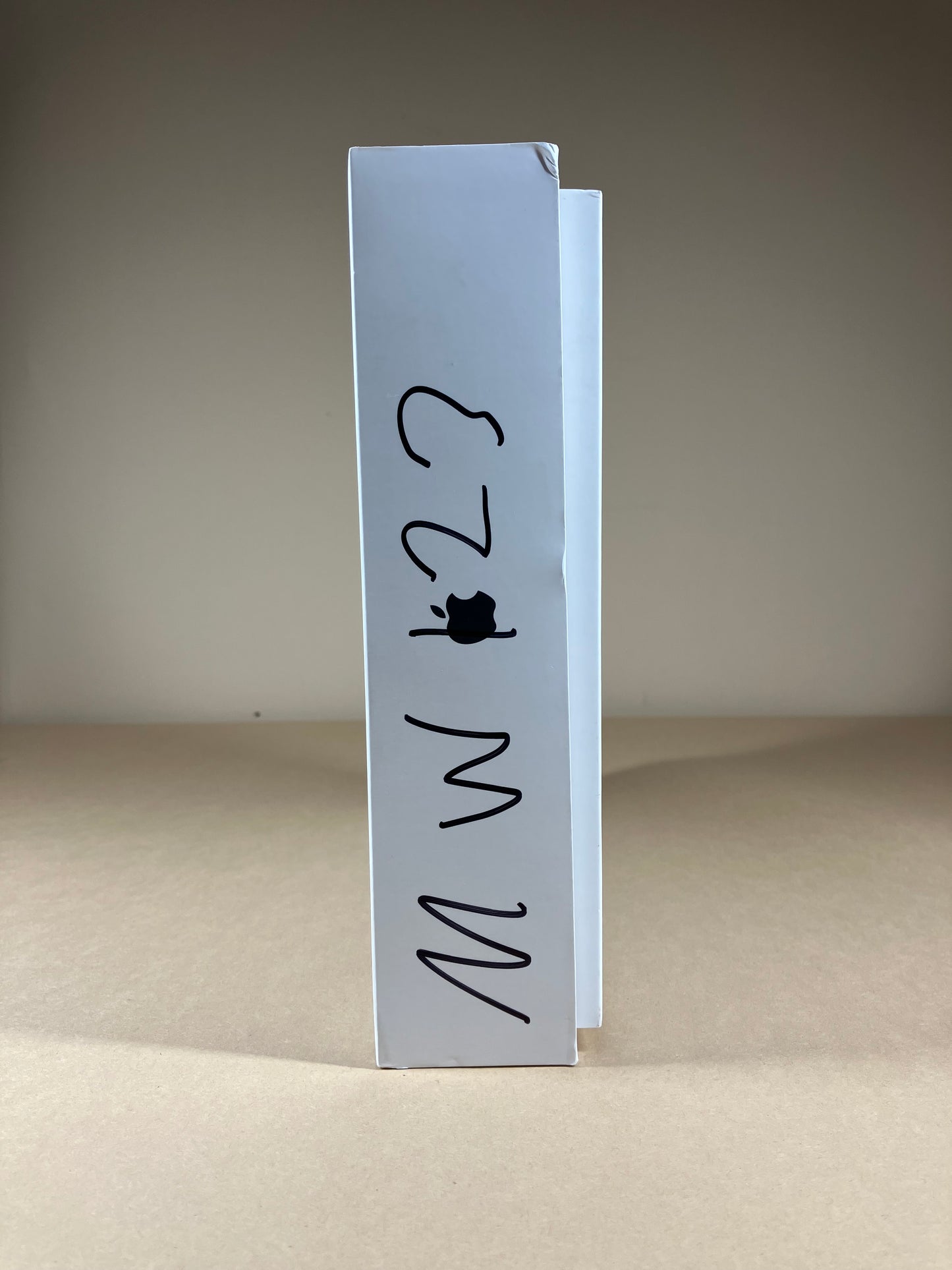 2025 Apple MacBook Air 13.6" M4 8C GPU 4.5GHz 16GB RAM 256GB SSD MW123LL/A
