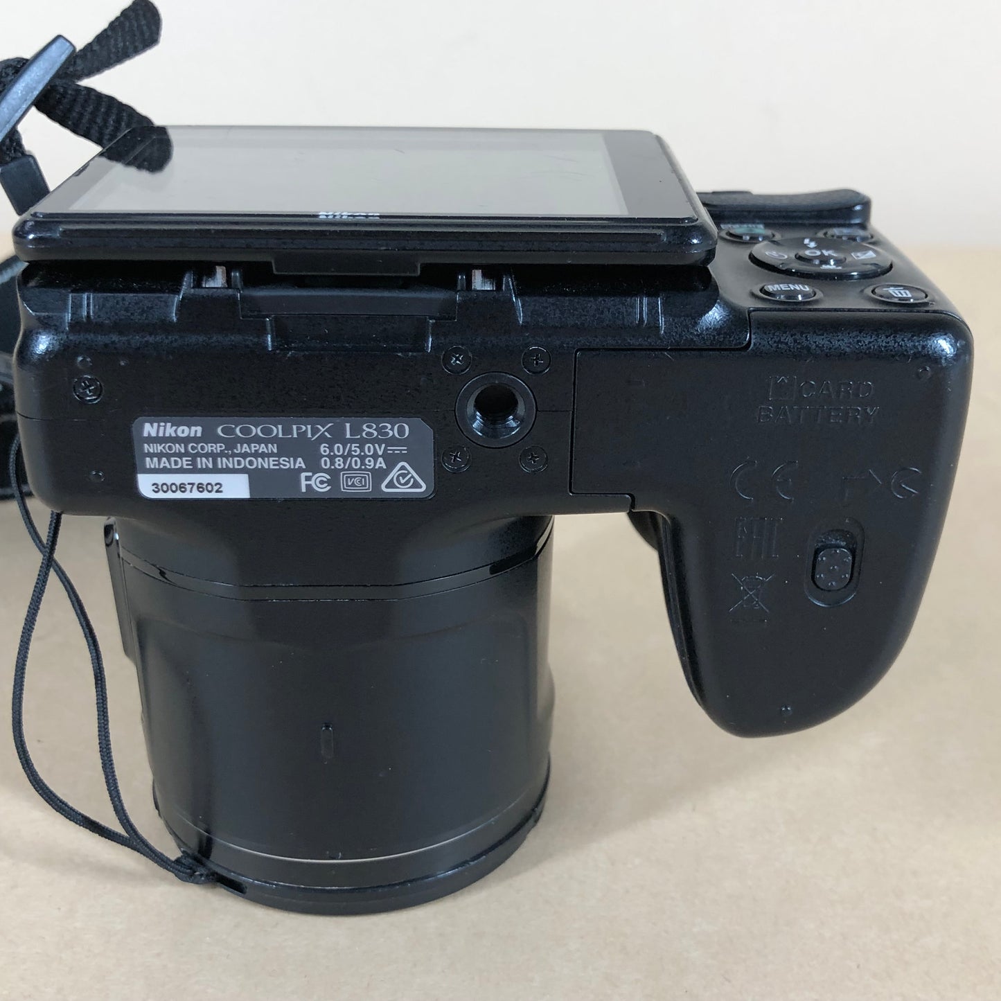 Nikon COOLPIX L830 16.0MP Digital Point And Shoot Camera
