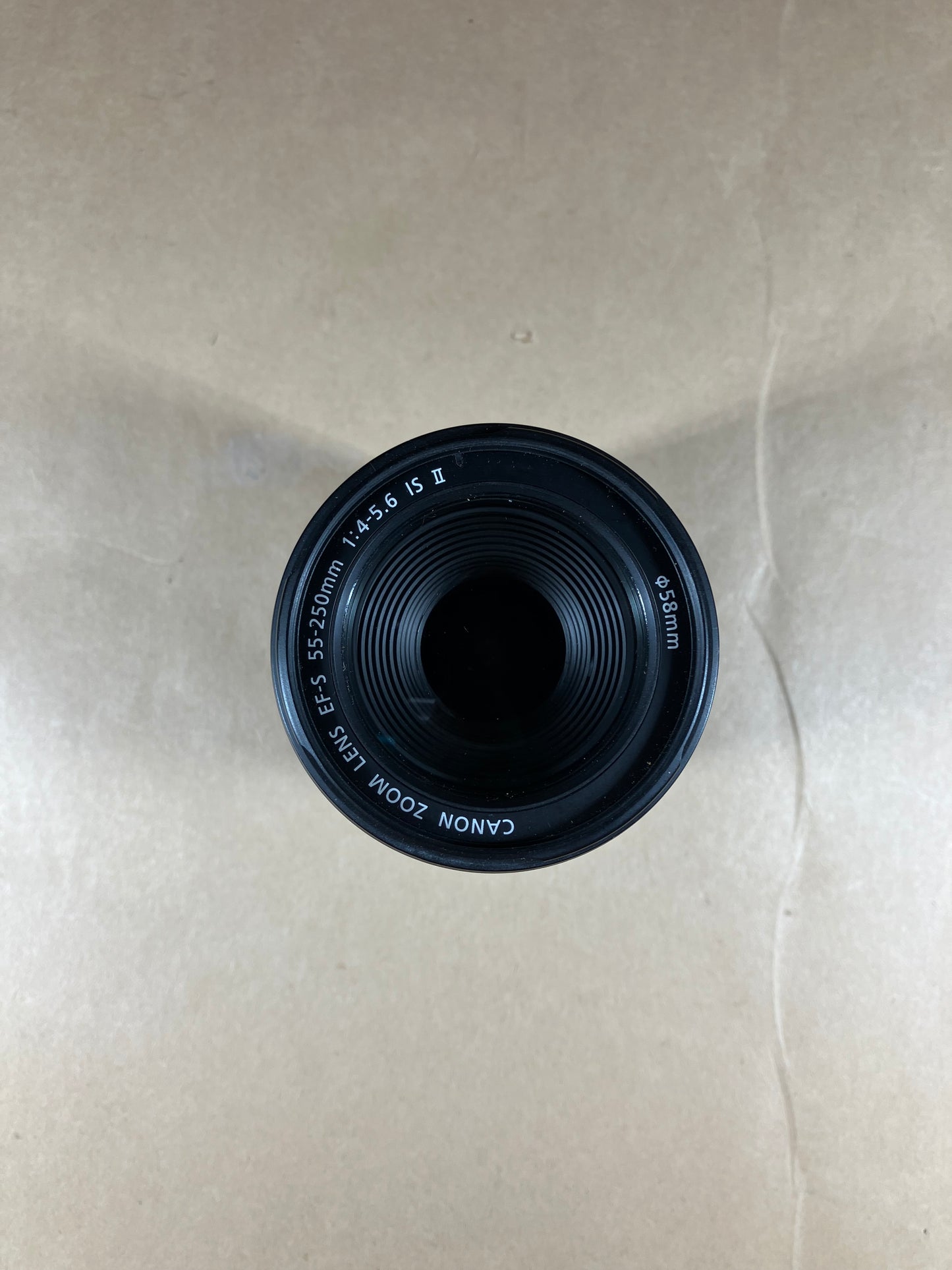 Canon EF-S 55-250mm f/3.5-5.6 IS II 55-250mm f/3.5-5.6 IS II