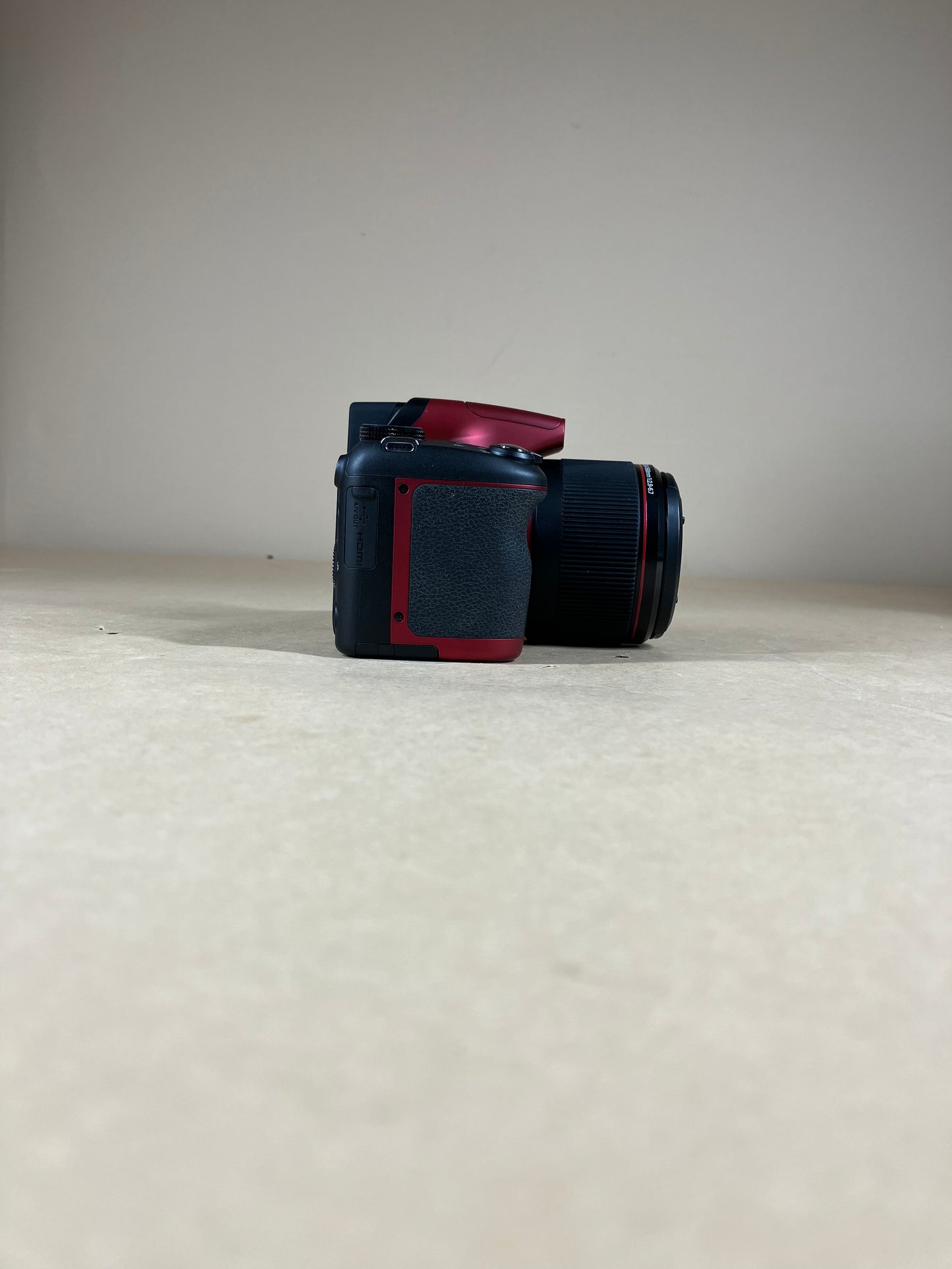 Konica Minolta ProShot MN67Z 20.3MP Digital Point-and-Shoot Camera