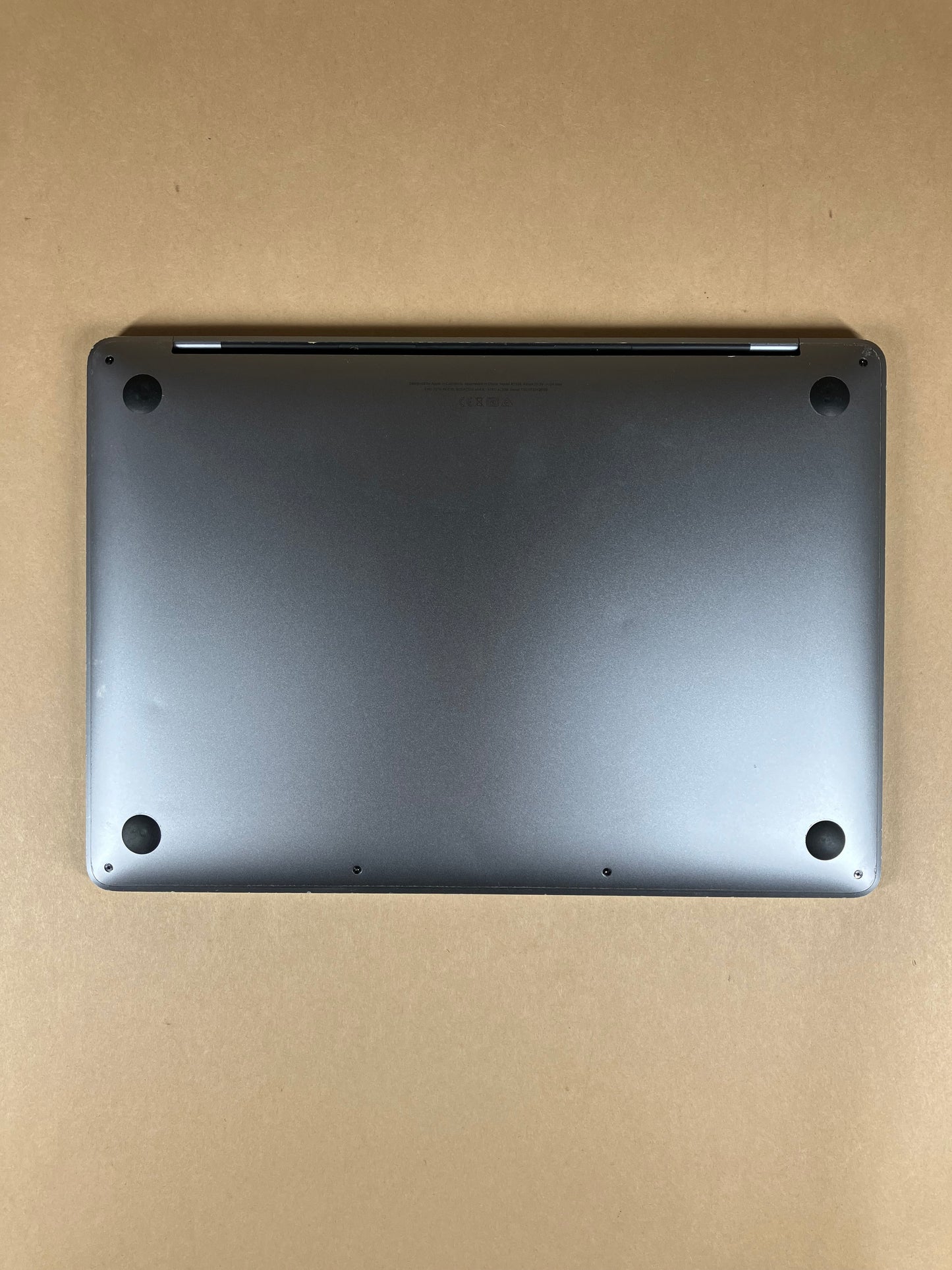2020 Apple MacBook Pro 13.3" M1 8C GPU 3.2GHz 8GB RAM 256GB SSD MYD82LL/A