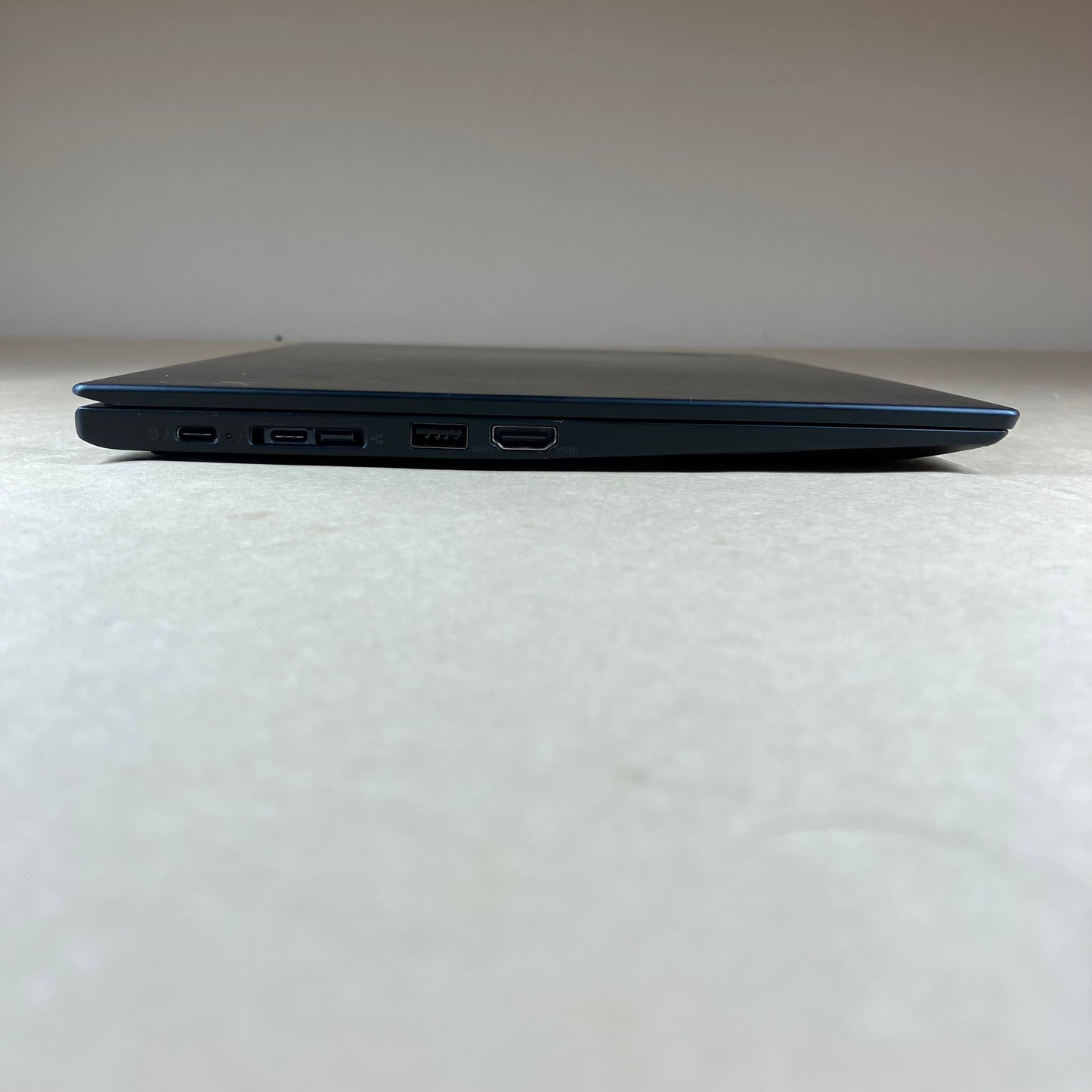 Lenovo ThinkPad X1 CARBON GEN 1 13.3" i5-8350U 2.2GHz 8GB RAM 256GB SSD