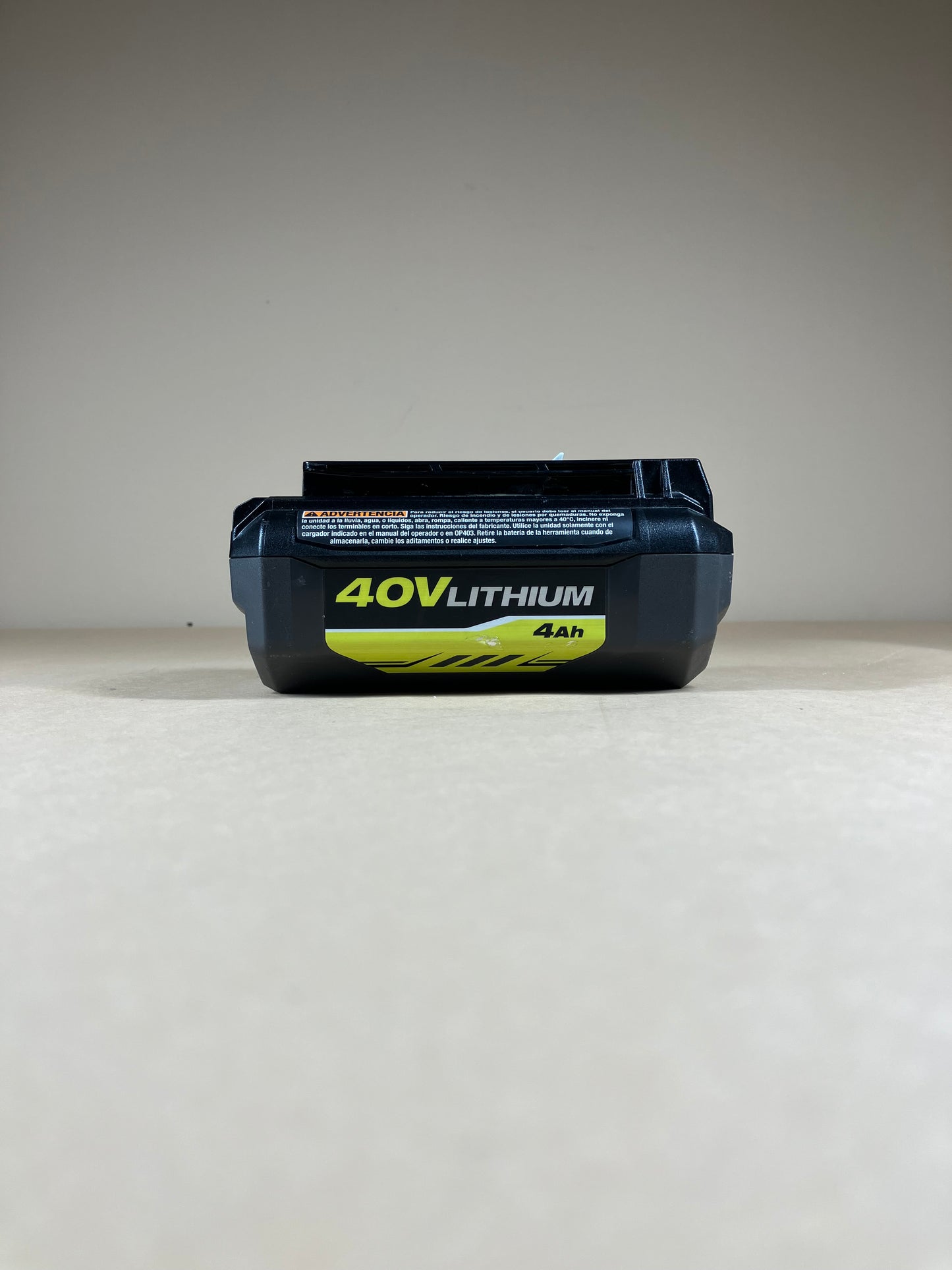 Ryobi 40V Lithium 4Ah Battery 0P40401 With Charger