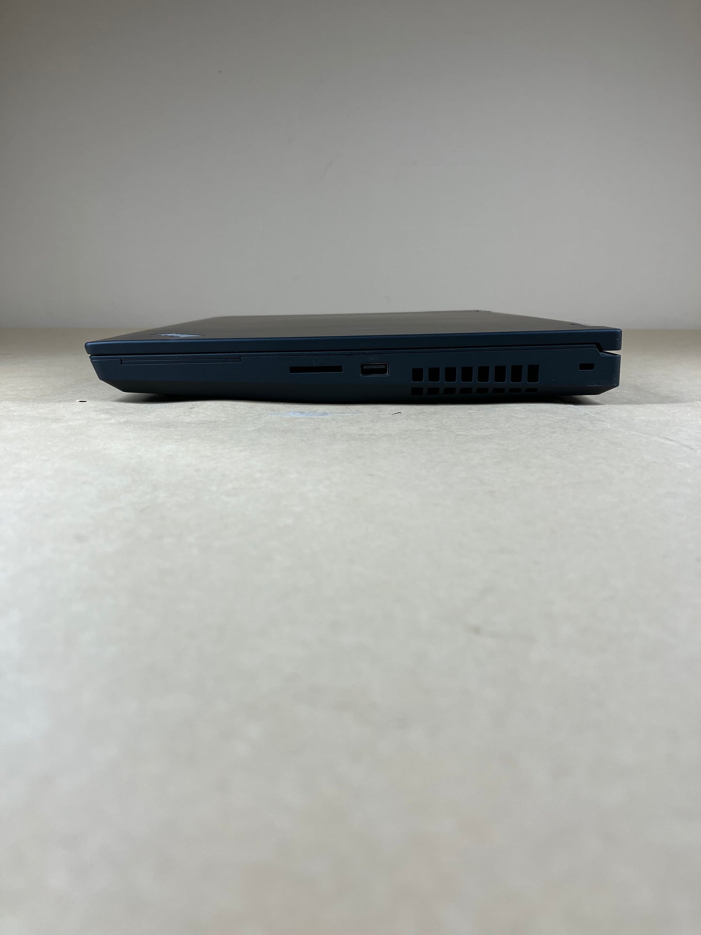 Lenovo ThinkPad P15 Gen 1 15.6" i7-10750H 2.6GHz 32GB RAM 512GB SSD Quadro T2000