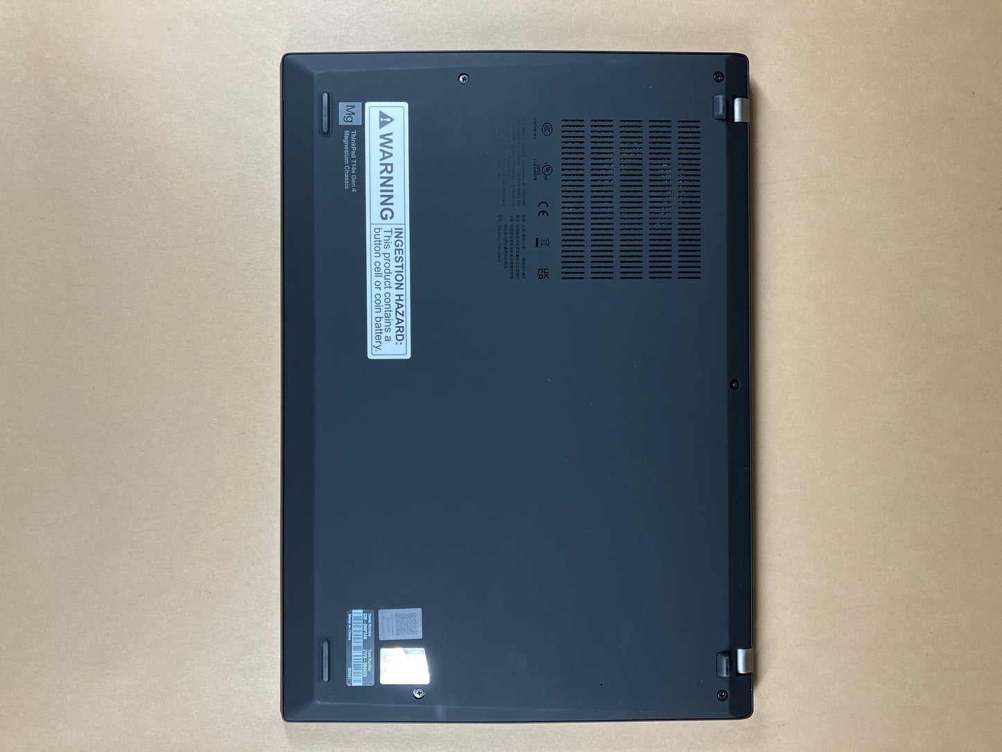 Lenovo ThinkPad T14S GEN 4 14" Ryzen 7 Pro 7840U 3.3GHz 16GB RAM 512GB SSD