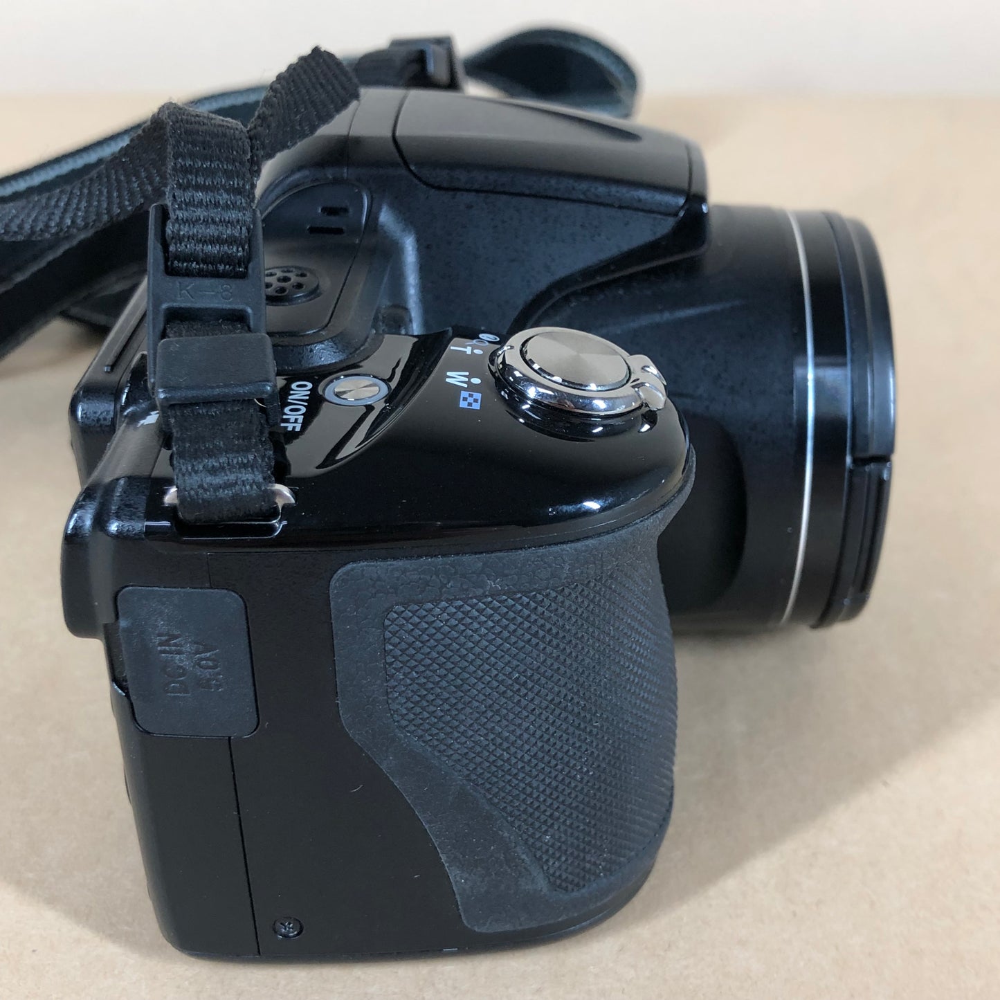 Nikon COOLPIX L830 16.0MP Digital Point And Shoot Camera