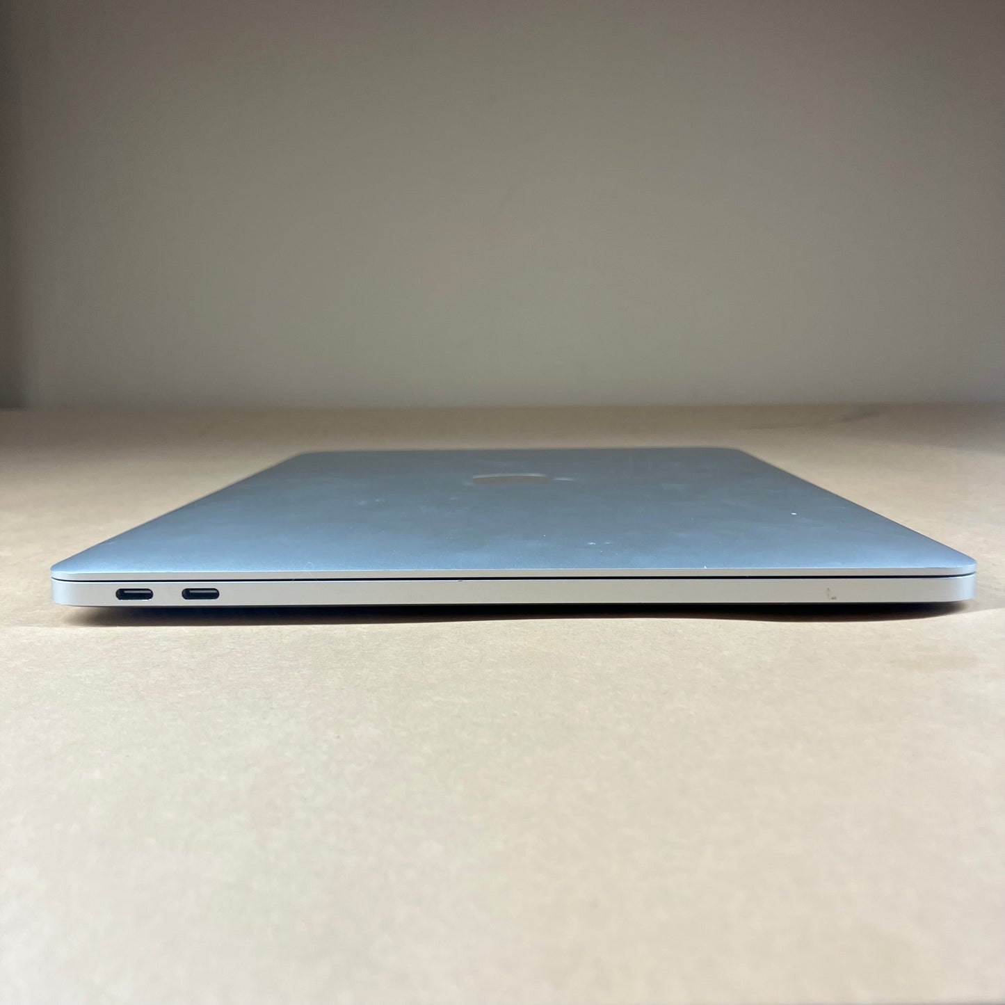 2017 Apple MacBook Pro 13.3" i5 2.3GHz 8GB RAM 128GB SSD Silver A1708