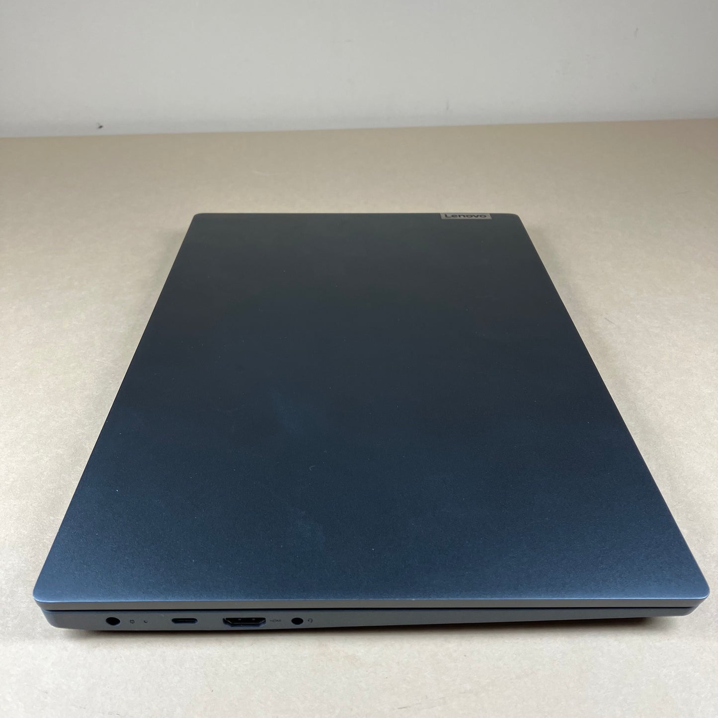 Lenovo IdeaPad 15IIL05 15.6" i5-1035G1 1.0GHz 8GB RAM 512GB SSD