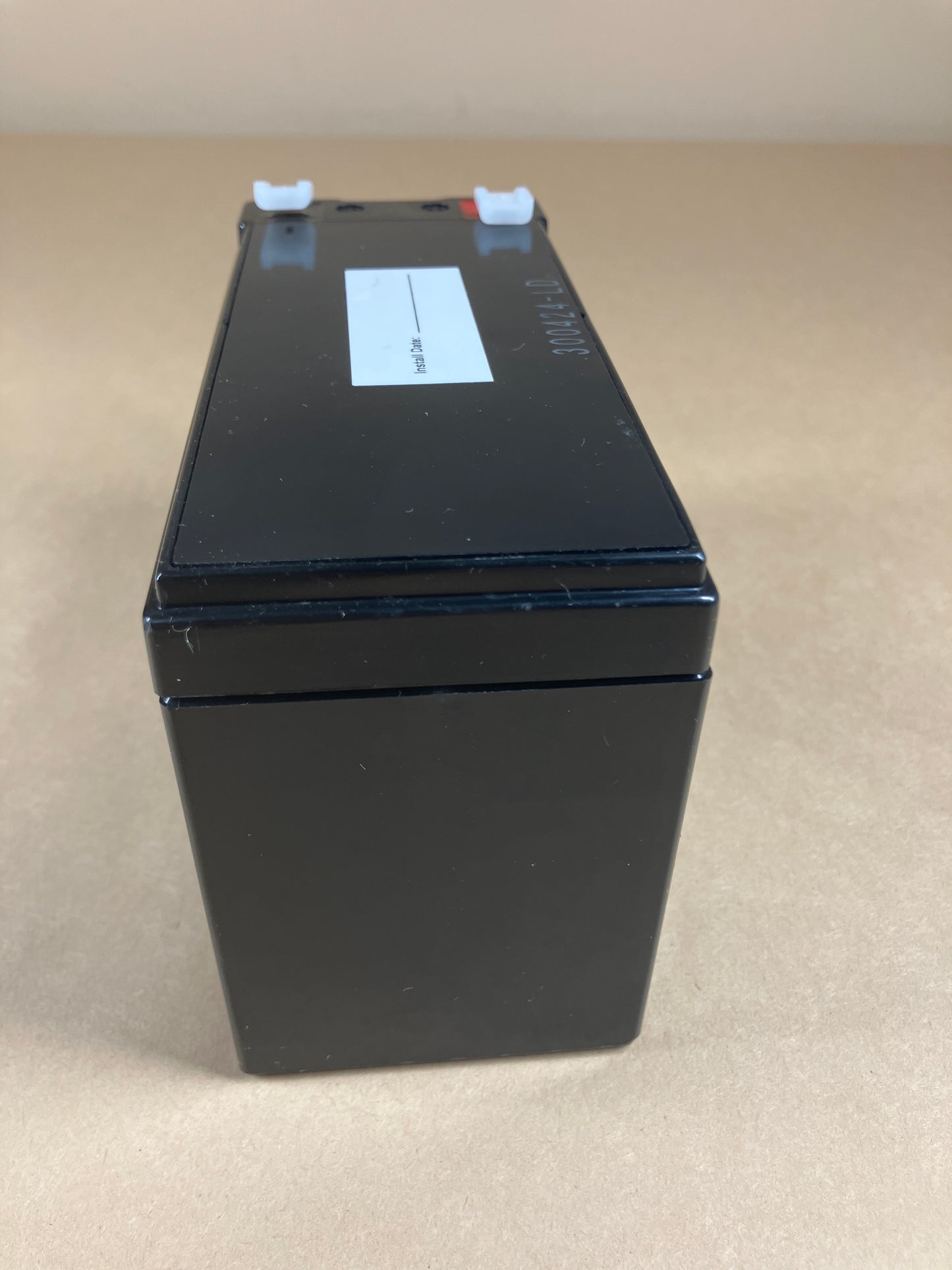 New UltraTech Non-Spillable Rechargable Sealed Lead Acid Battery UT-1272