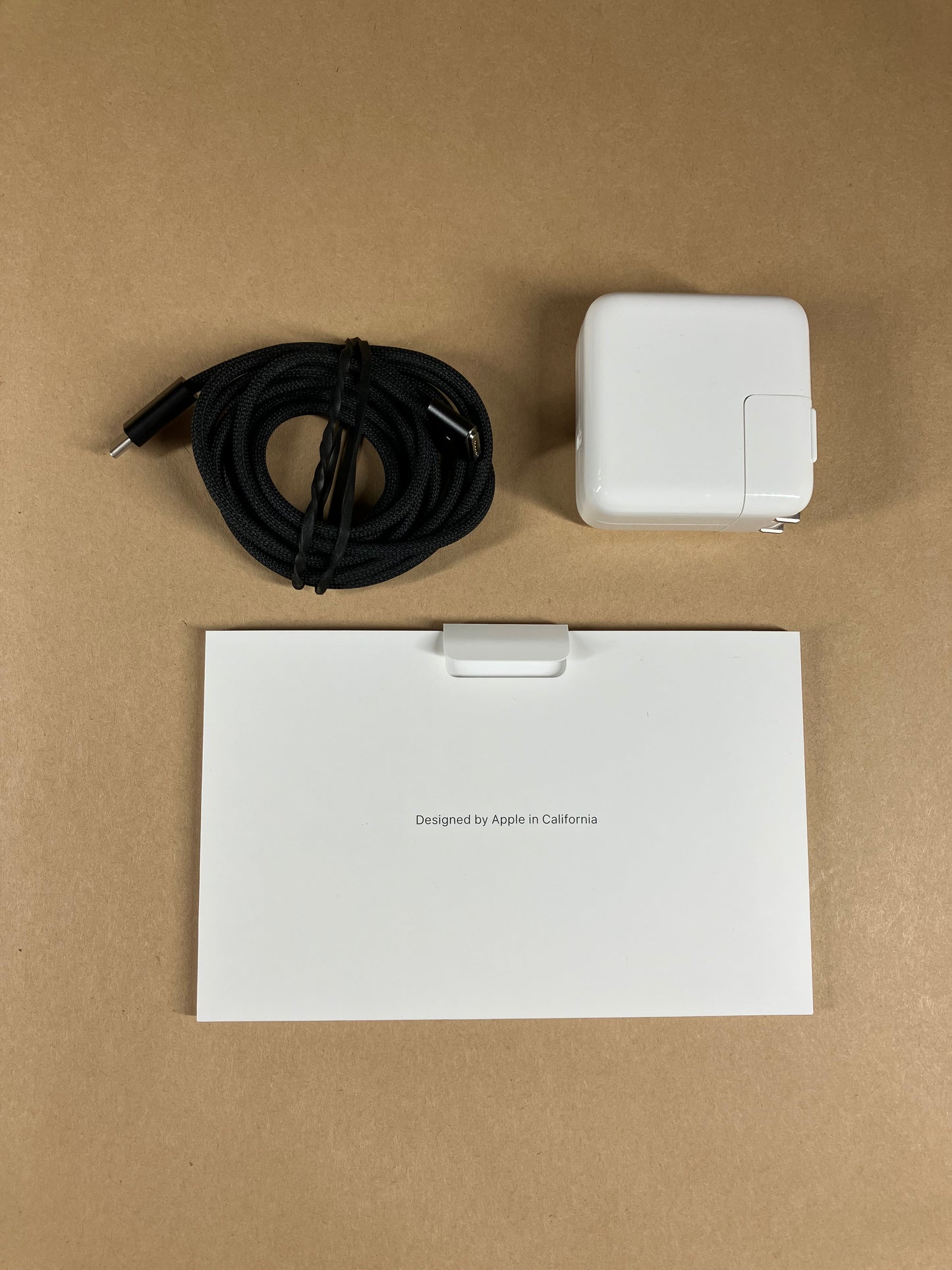 2025 Apple MacBook Air 13.6" M4 8C GPU 4.5GHz 16GB RAM 256GB SSD MW123LL/A