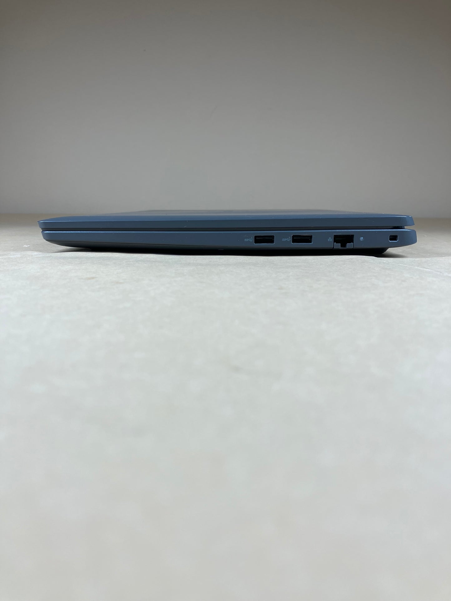 Dell Latitude 3540 15.6" i7-1355U 1.7GHz 16GB RAM 512GB SSD