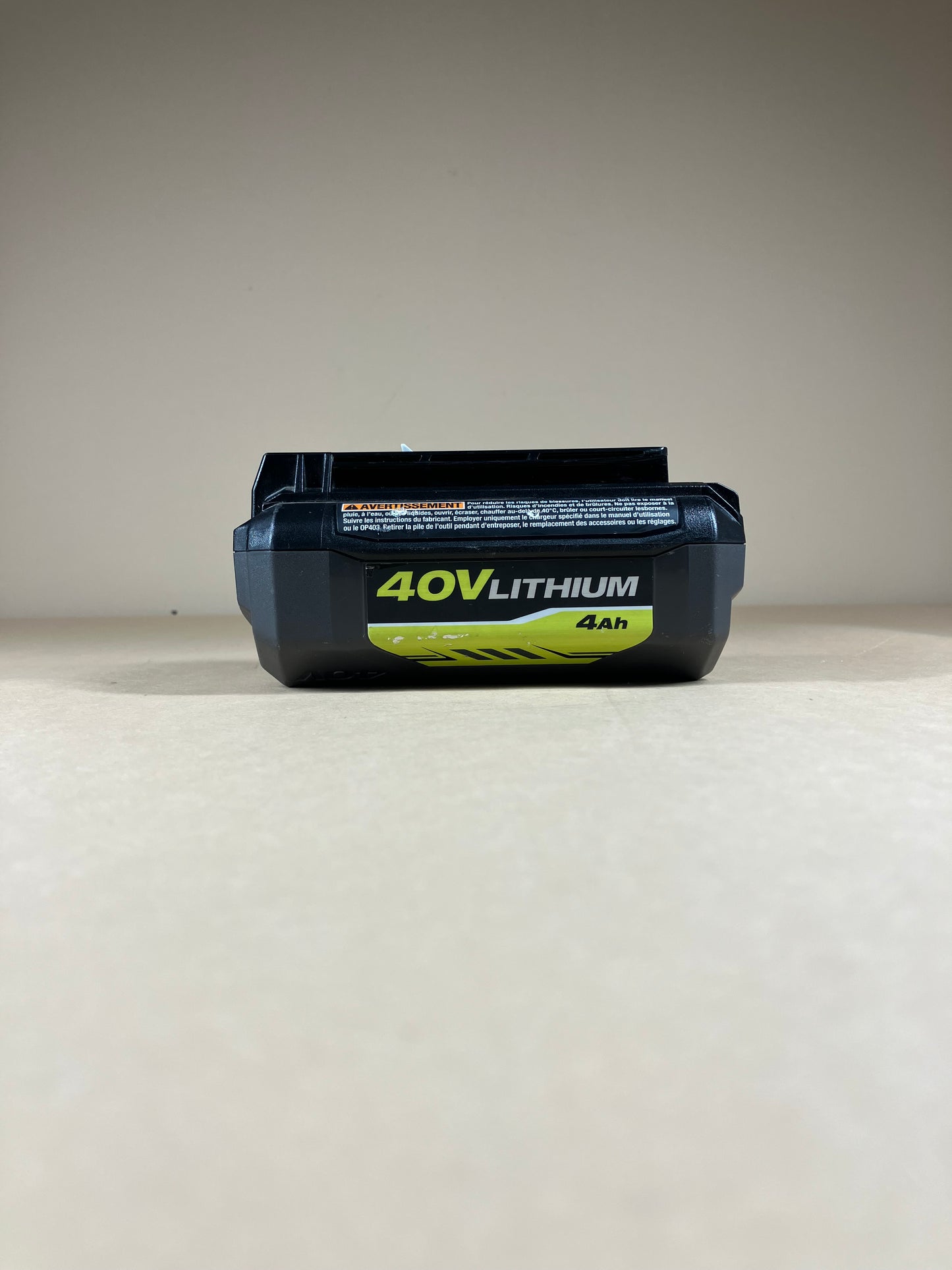 Ryobi 40V Lithium 4Ah Battery 0P40401 With Charger