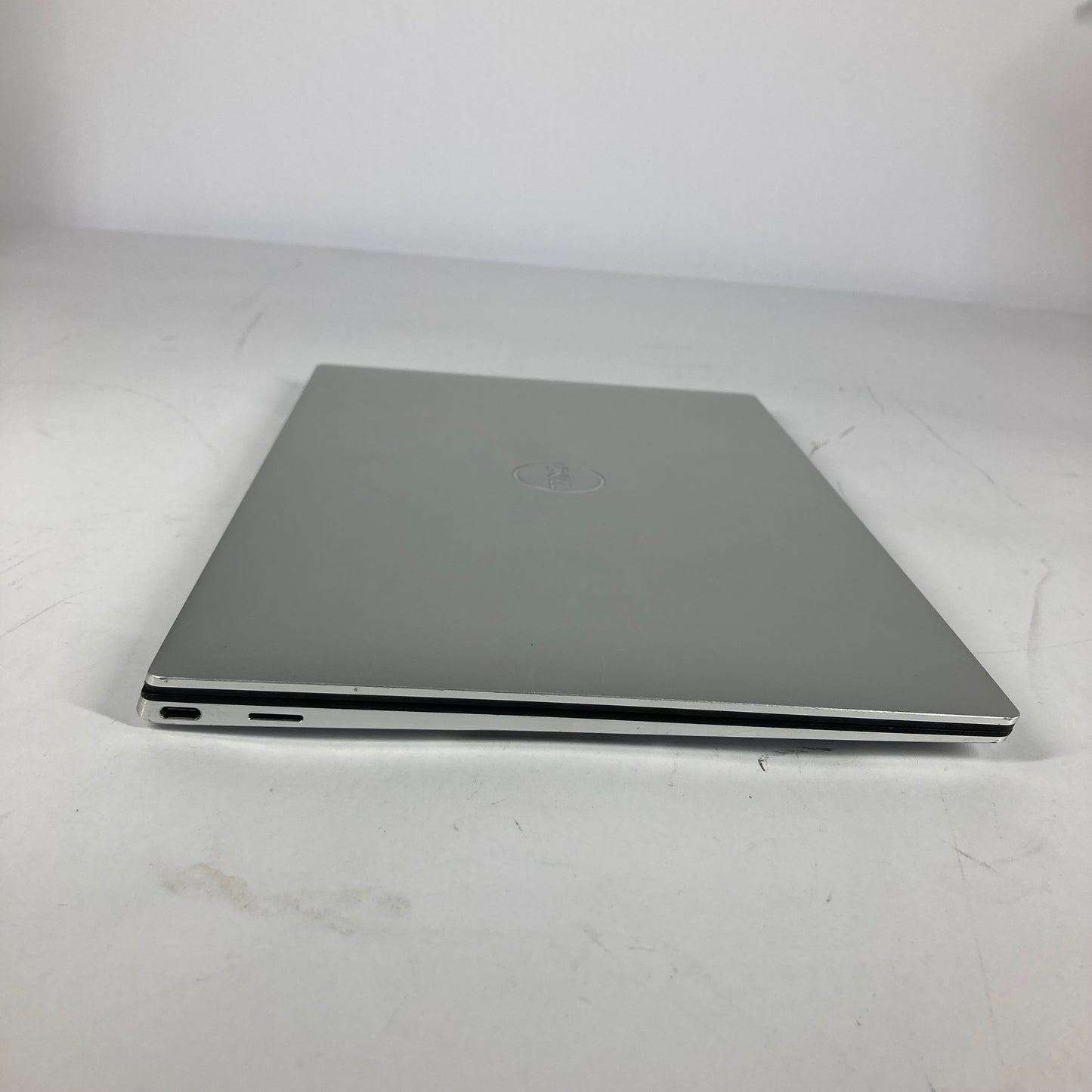 Dell XPS 13 9300 13.4" i7-1065G7 1.3GHz 8GB RAM 256GB SSD