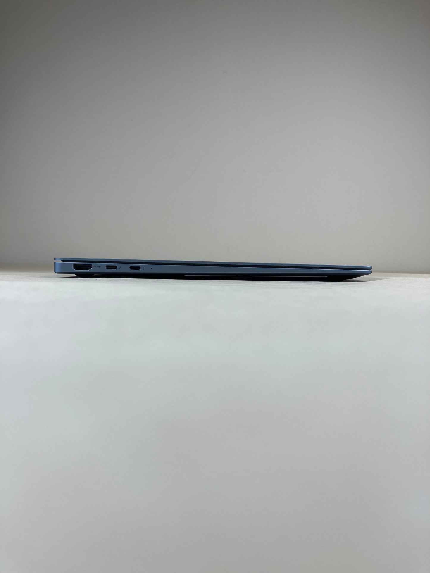 Samsung book4 NP960XGK 16" Core Ultra 7 155H 3.8GHz 16GB RAM 1TB SSD