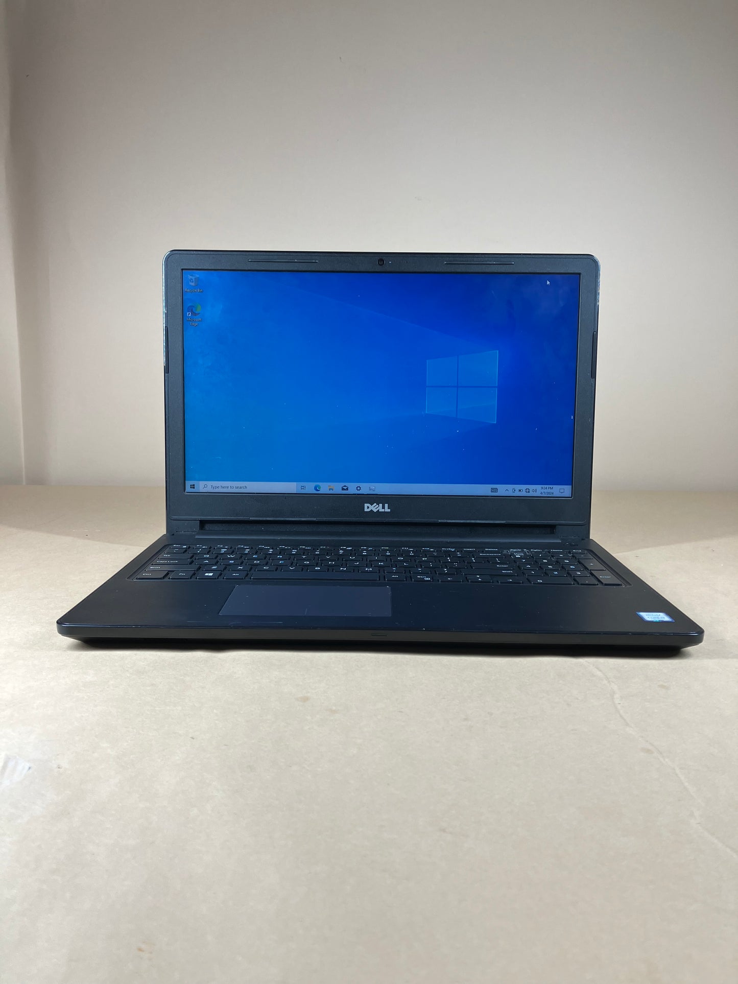 Dell Inspiron 5100 15.6" i3-7130U 2.7GHz 8GB RAM 1TB HDD