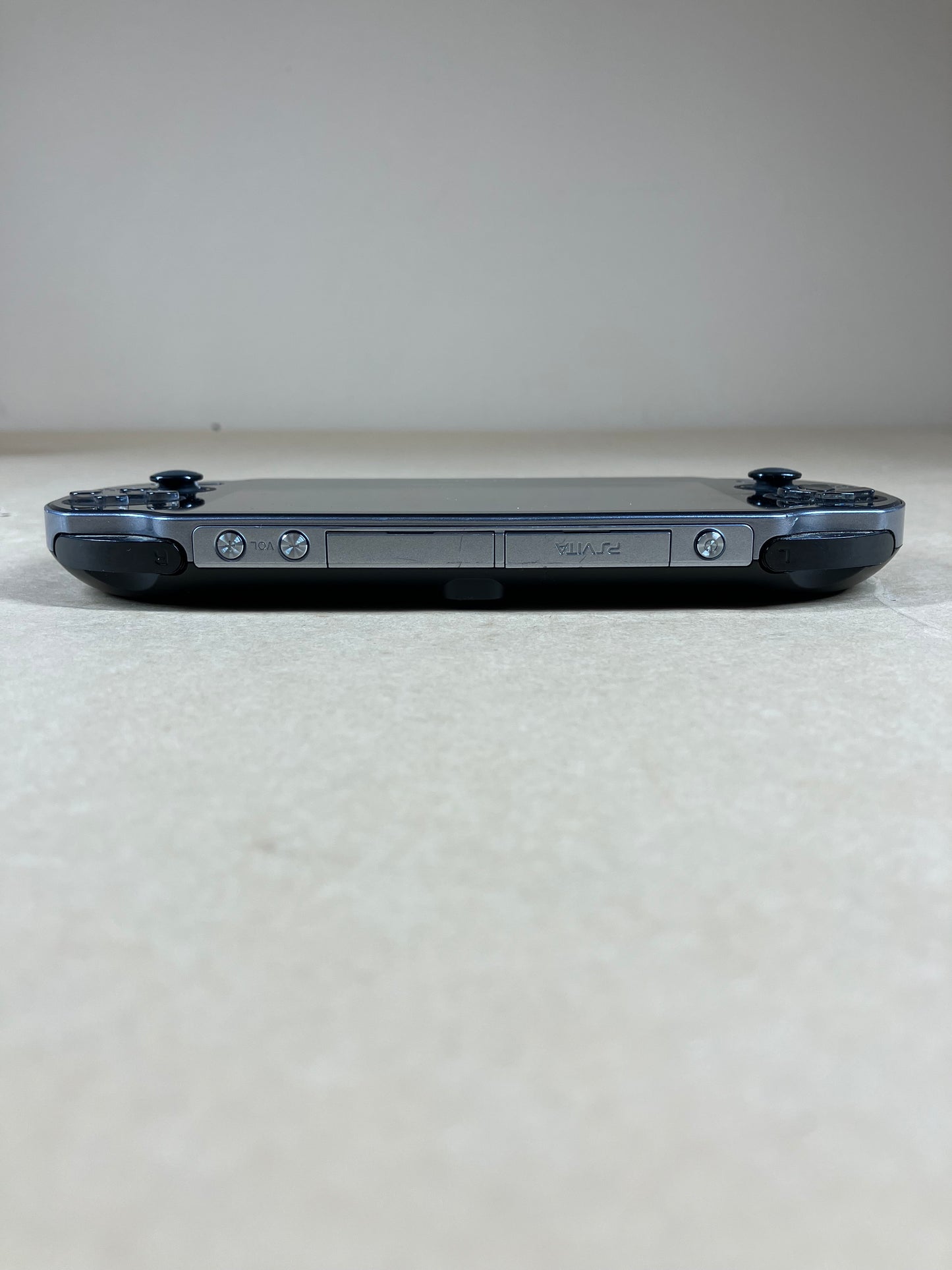Sony Playstation Vita PS Vita PCH-1101 Handheld Game System Black