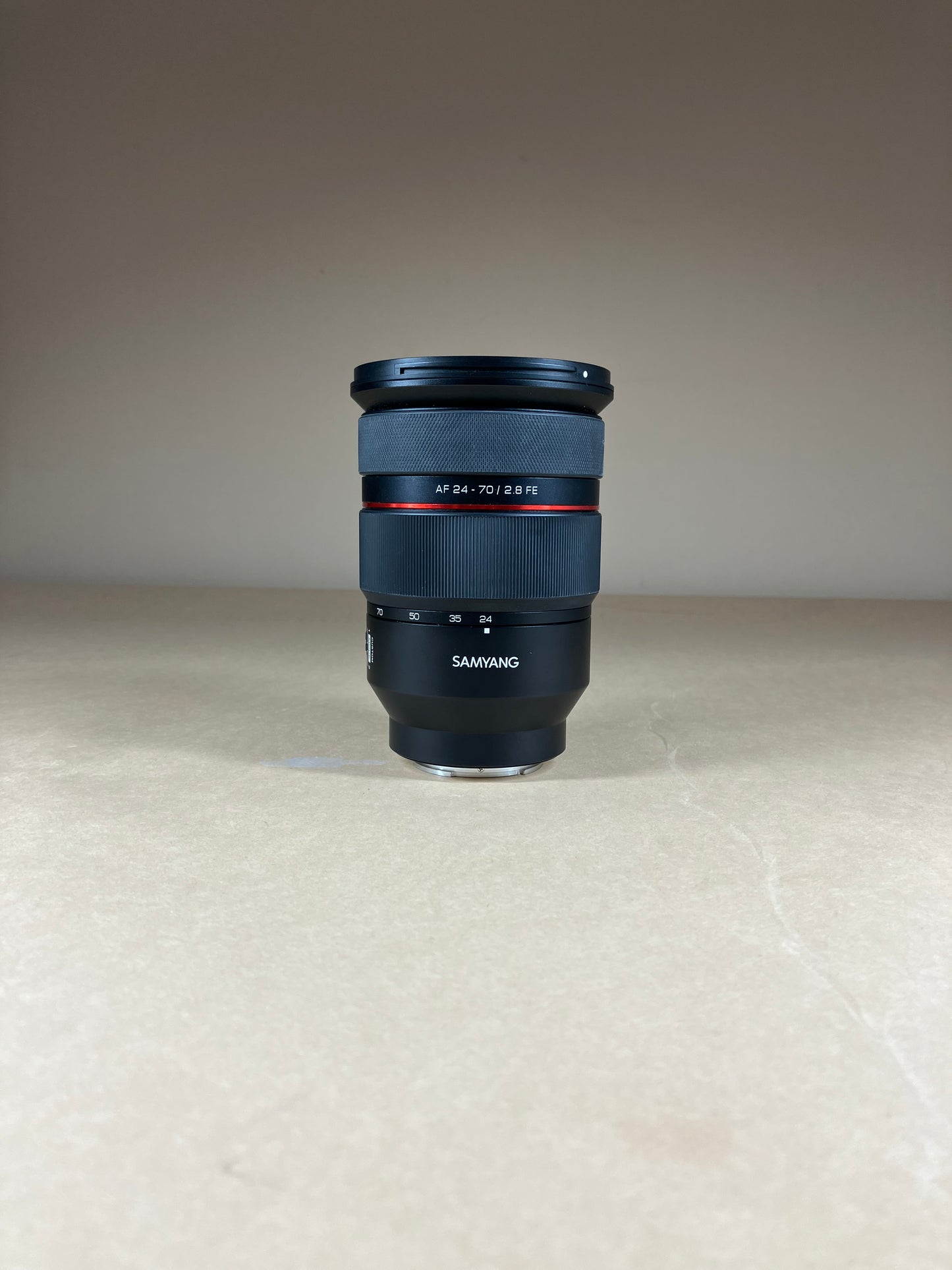 Samyang 24-70mm f/2.8 24-70mm f/2.8 For Sony C Mount